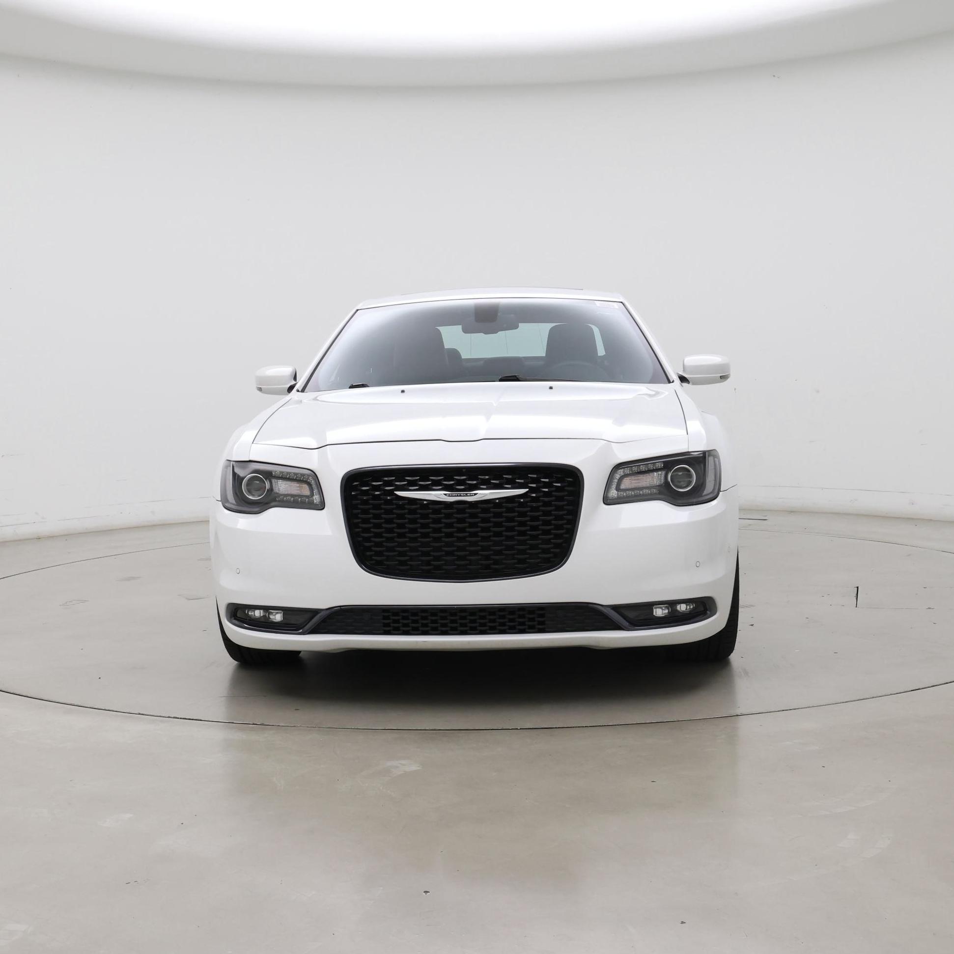Thumbnail: 2016 Chrysler 300 - 5