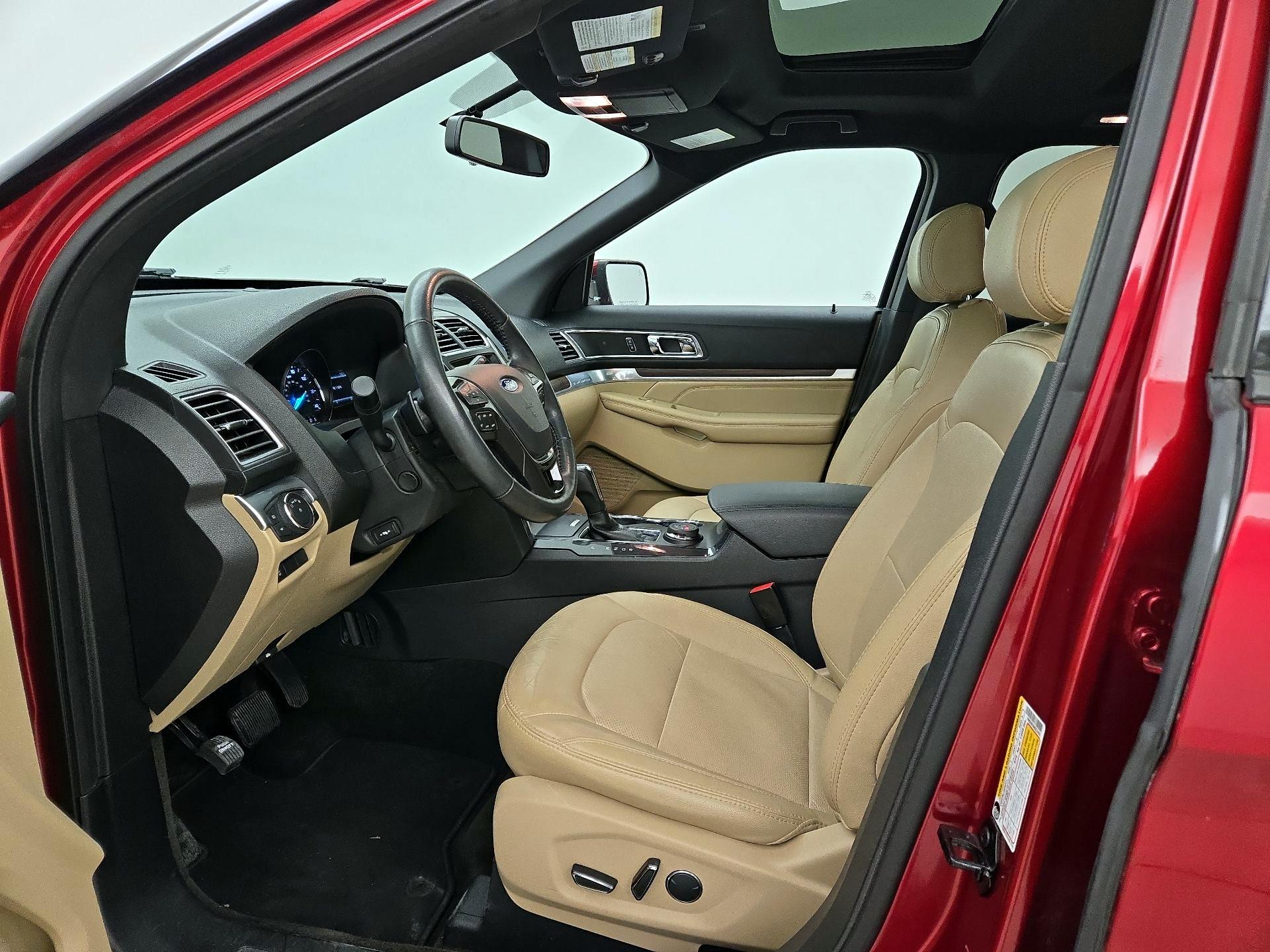 Thumbnail: 2017 Ford Explorer - 11