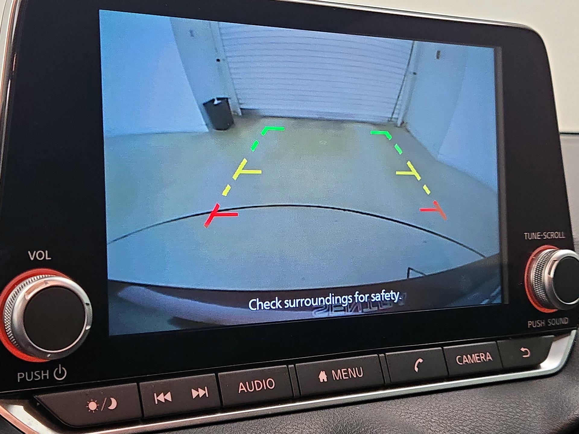 Thumbnail: 2022 Nissan Sentra - 14