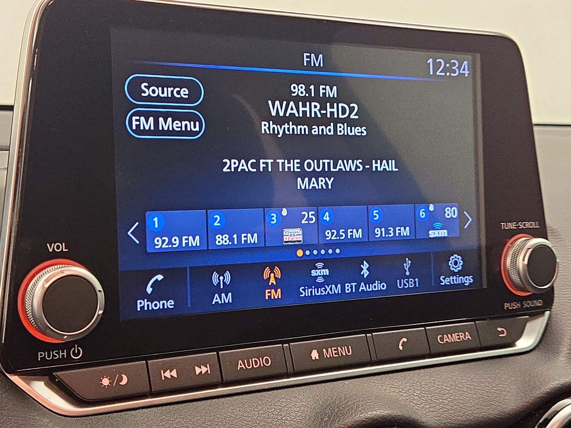 Thumbnail: 2022 Nissan Sentra - 15