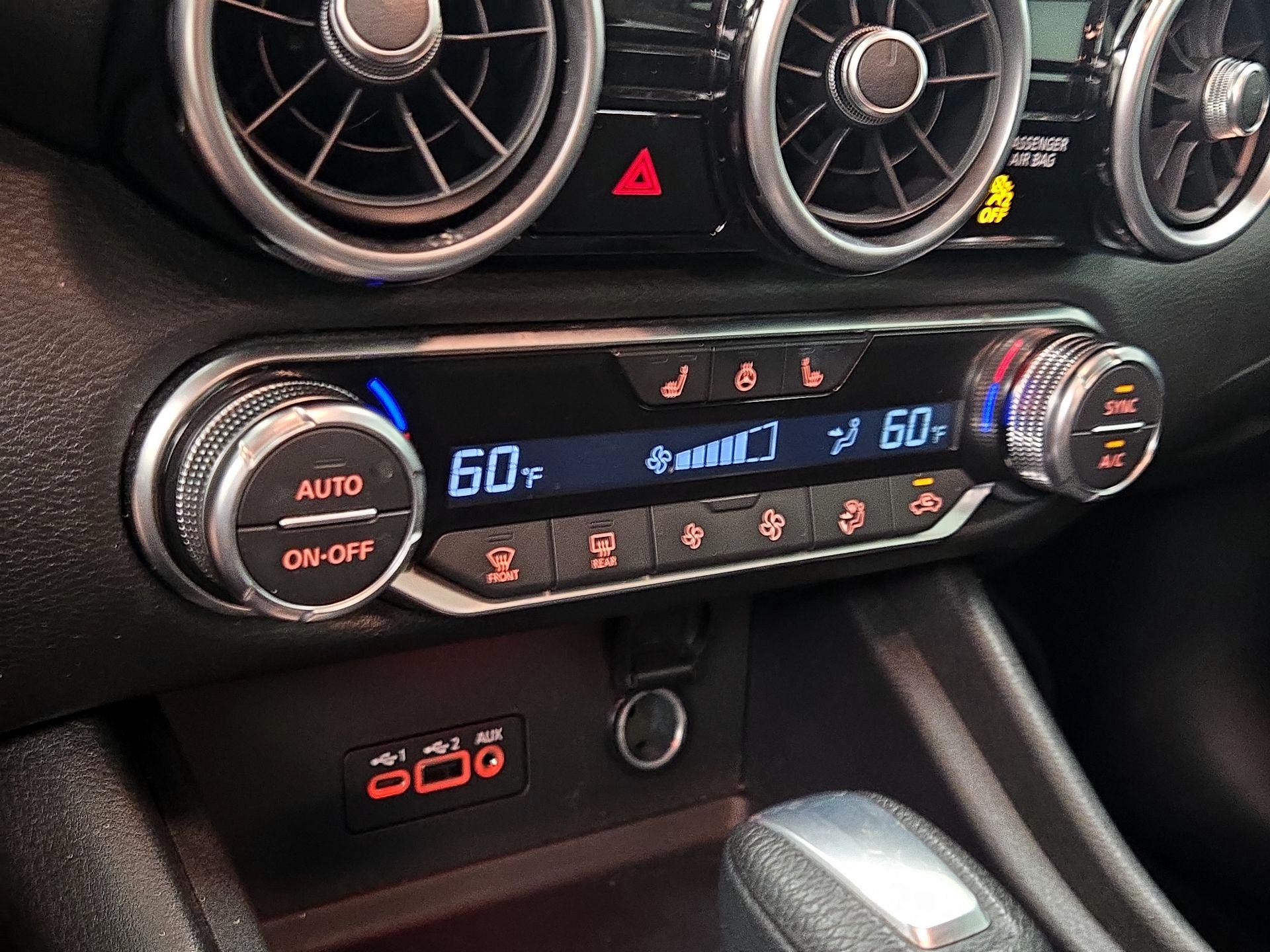 Thumbnail: 2022 Nissan Sentra - 16