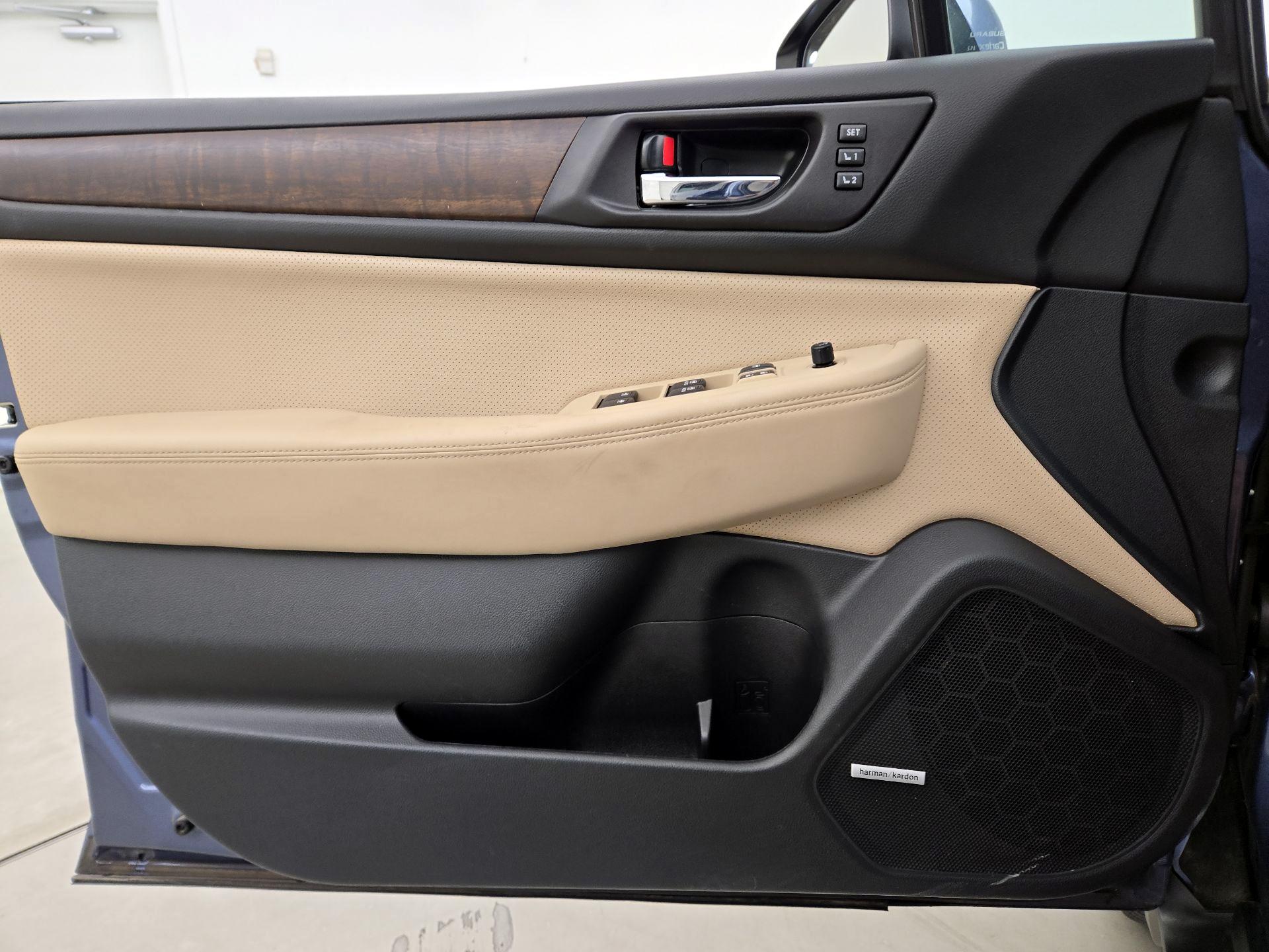 Thumbnail: 2016 Subaru Outback - 12