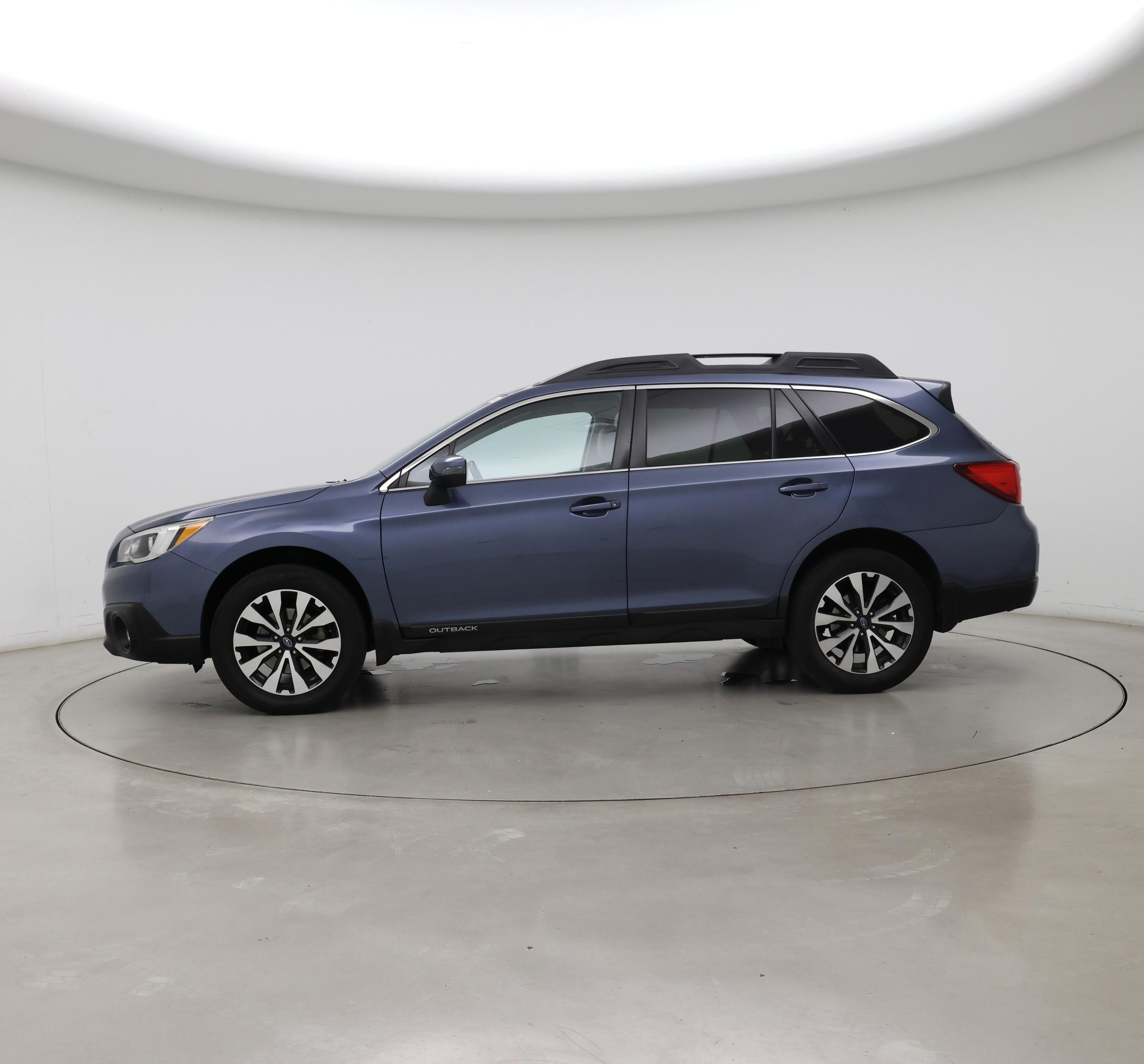Thumbnail: 2016 Subaru Outback - 3
