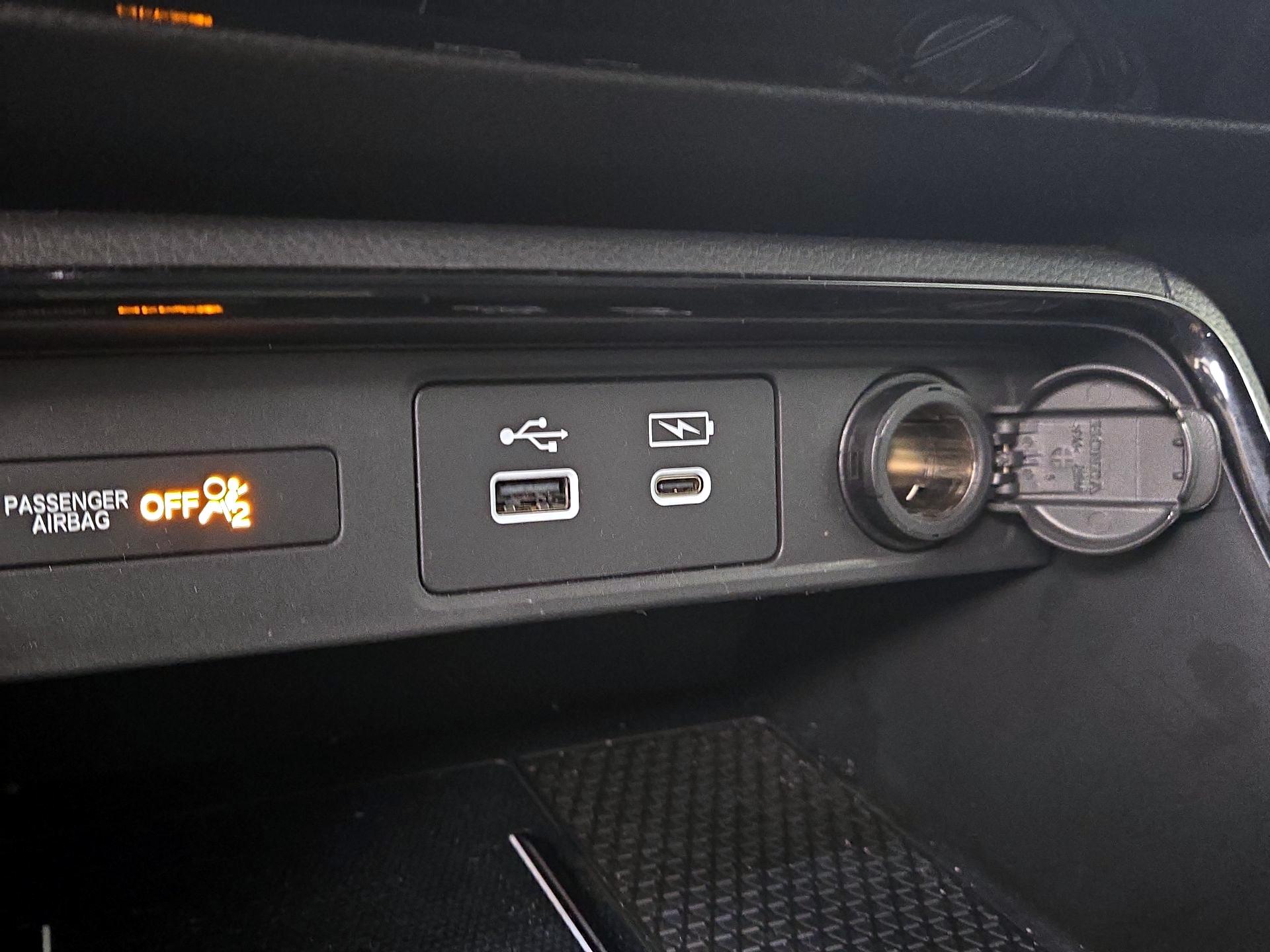 Thumbnail: 2023 Honda CR-V - 19