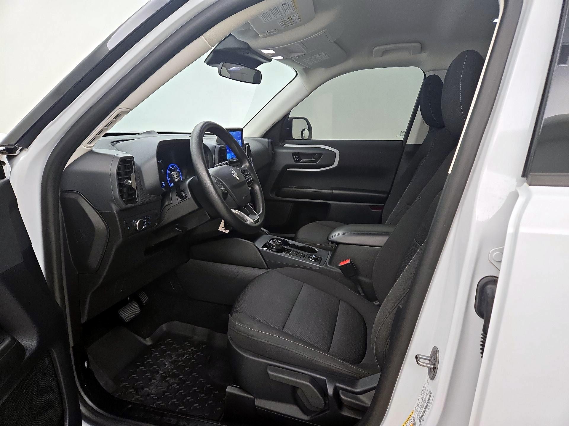 Thumbnail: 2021 Ford Bronco Sport - 11