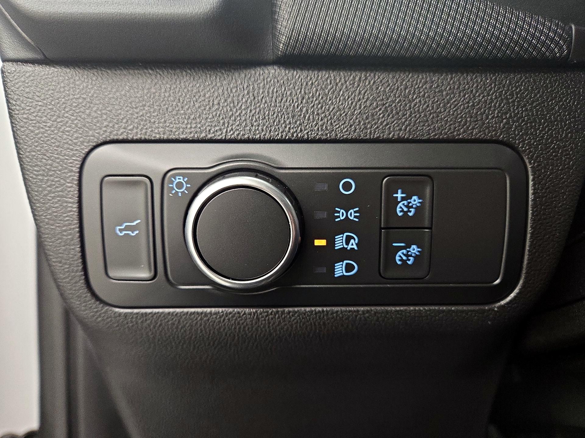 Thumbnail: 2021 Ford Bronco Sport - 13