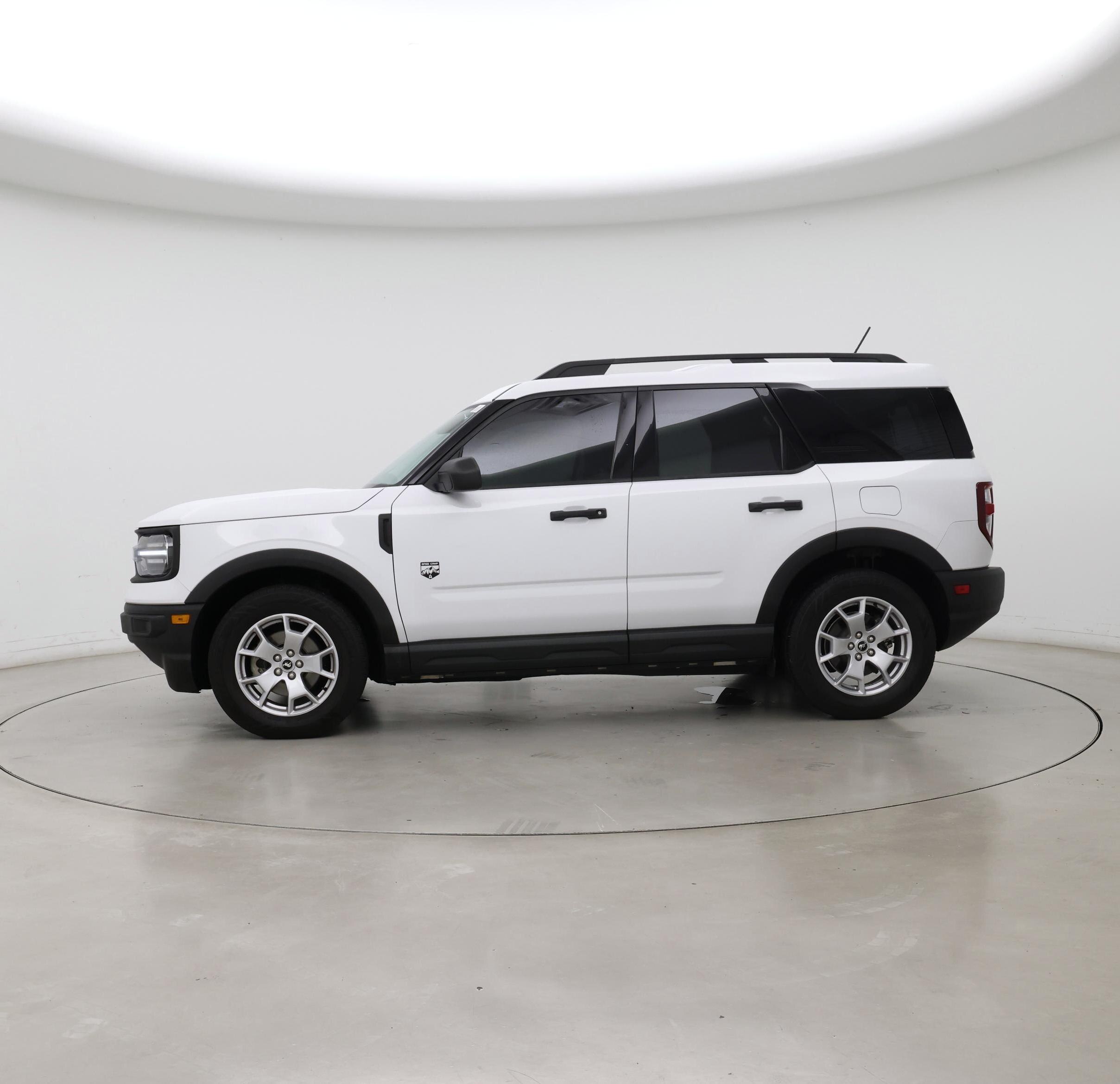 Thumbnail: 2021 Ford Bronco Sport - 3