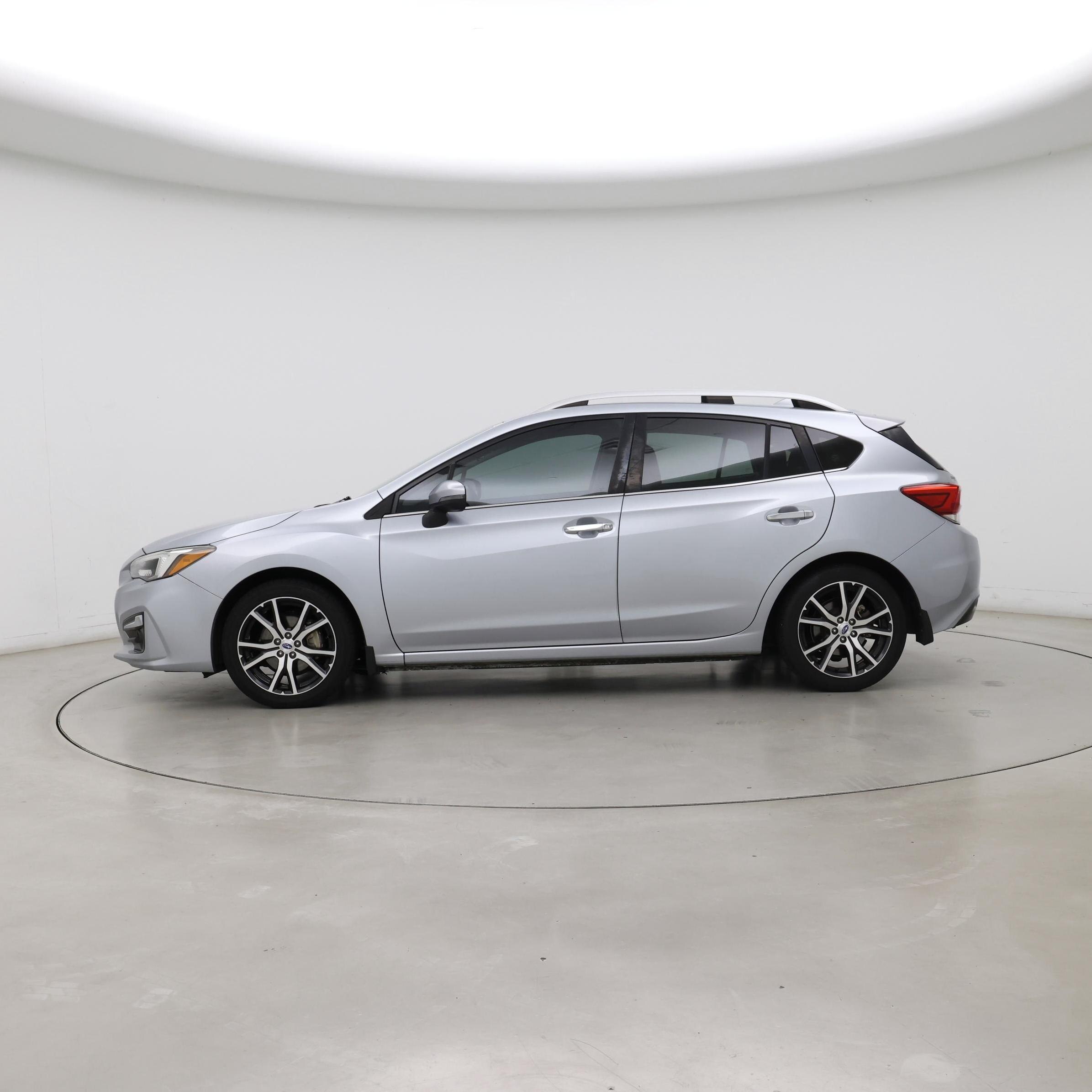 Thumbnail: 2017 Subaru Impreza - 3