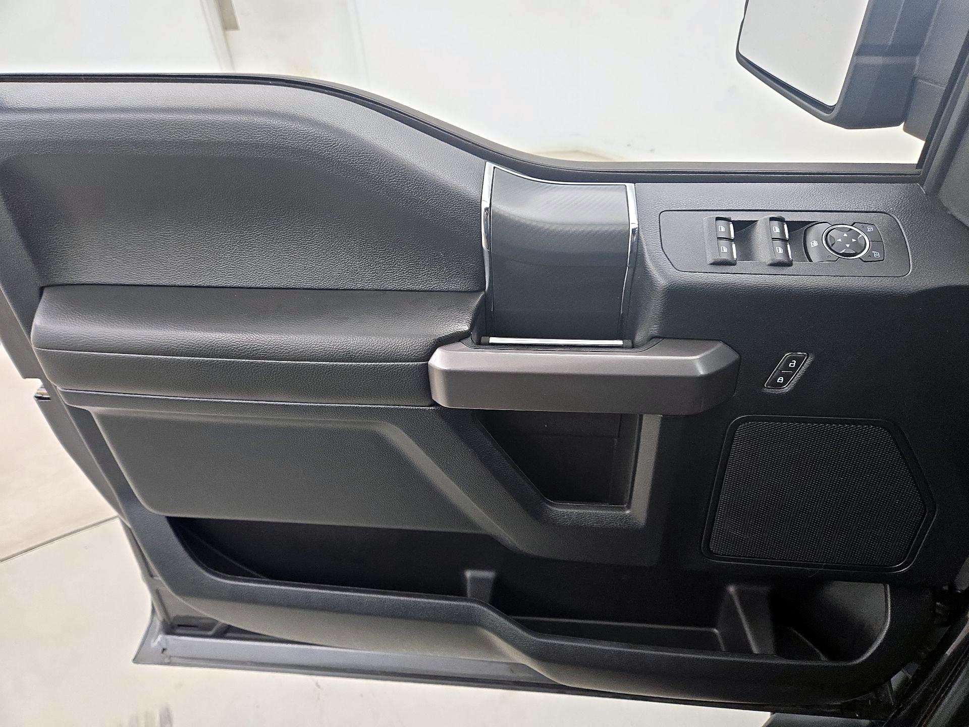 Thumbnail: 2019 Ford F-150 - 12