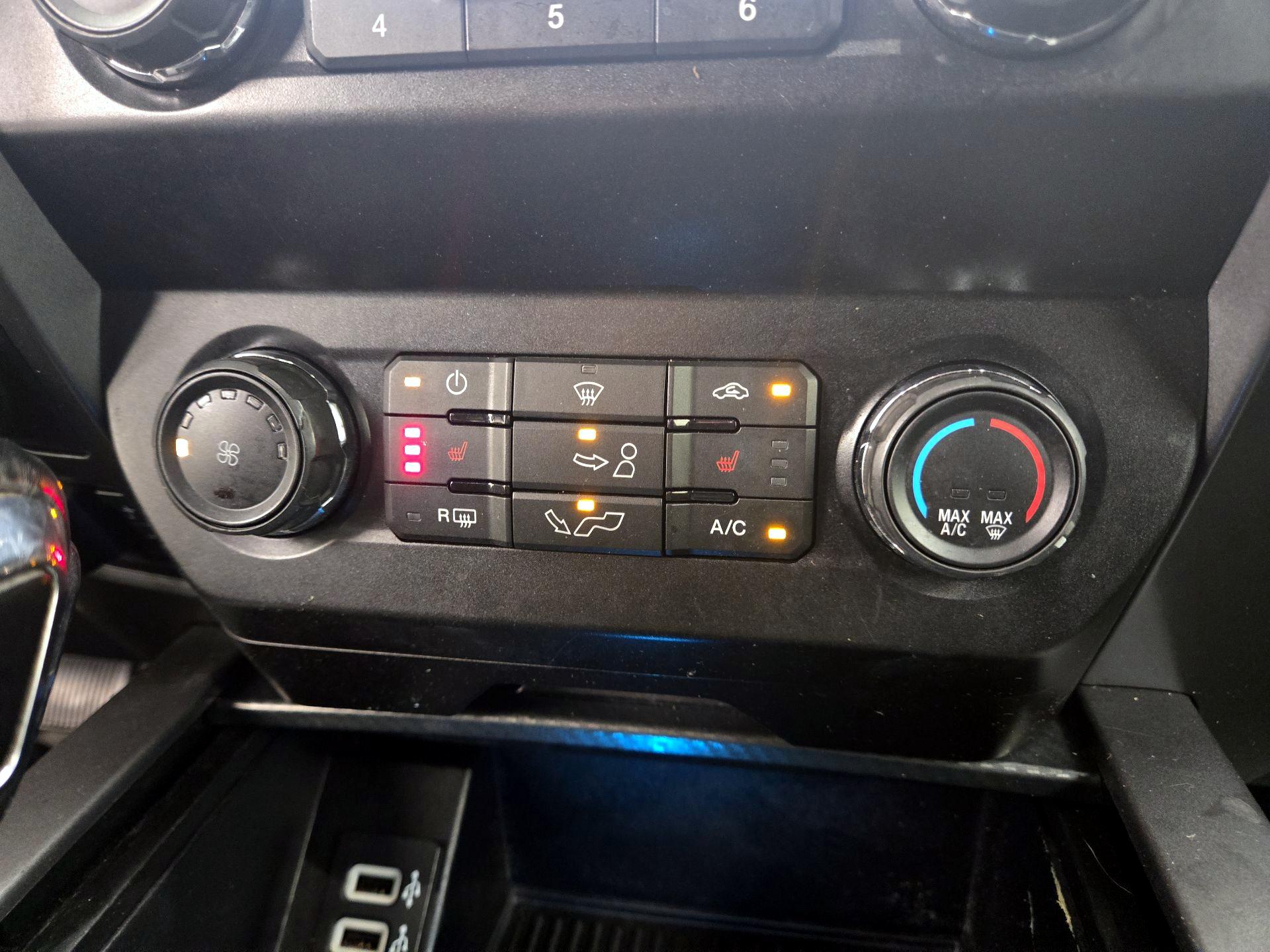 Thumbnail: 2019 Ford F-150 - 17