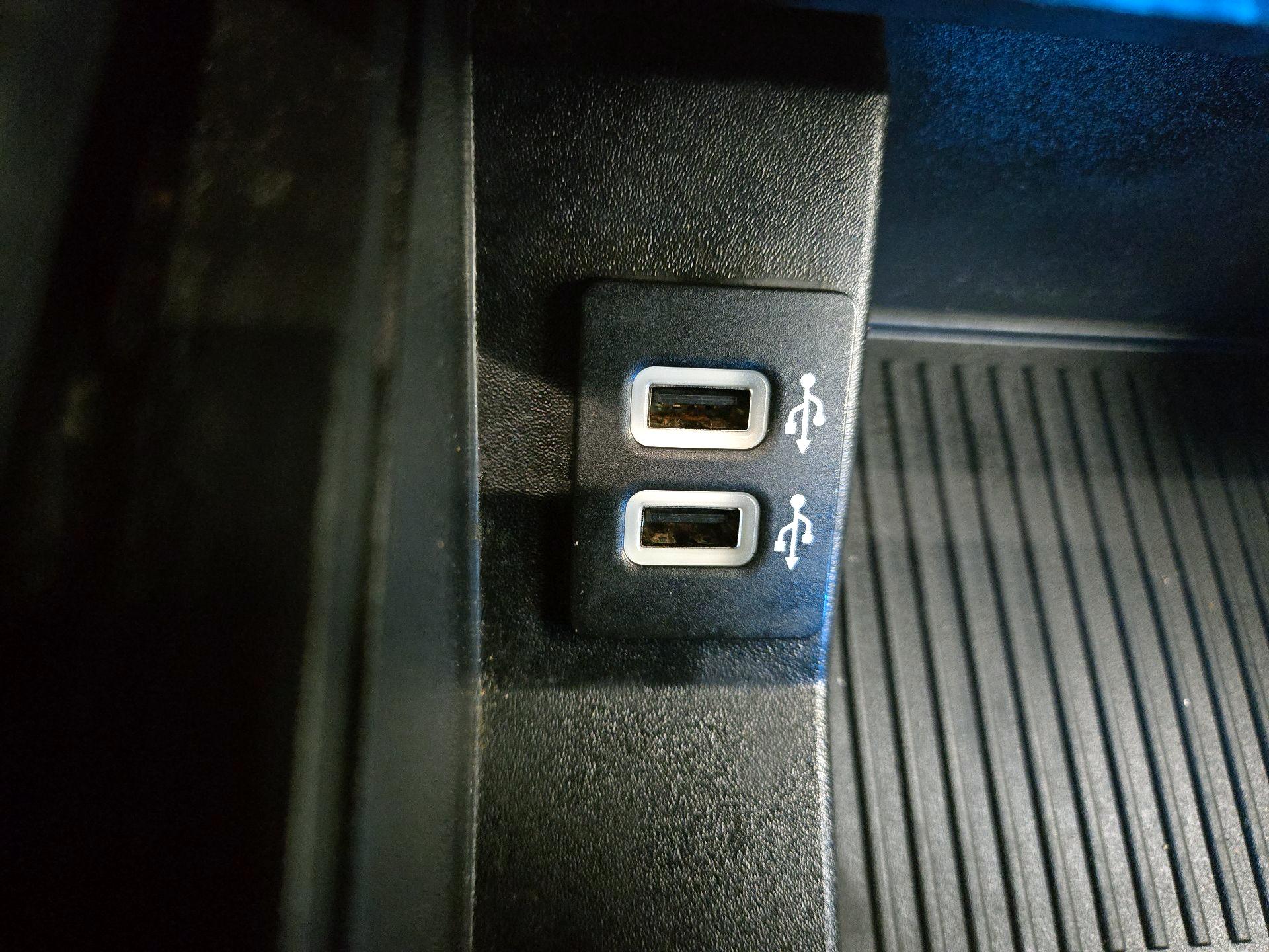 Thumbnail: 2019 Ford F-150 - 19