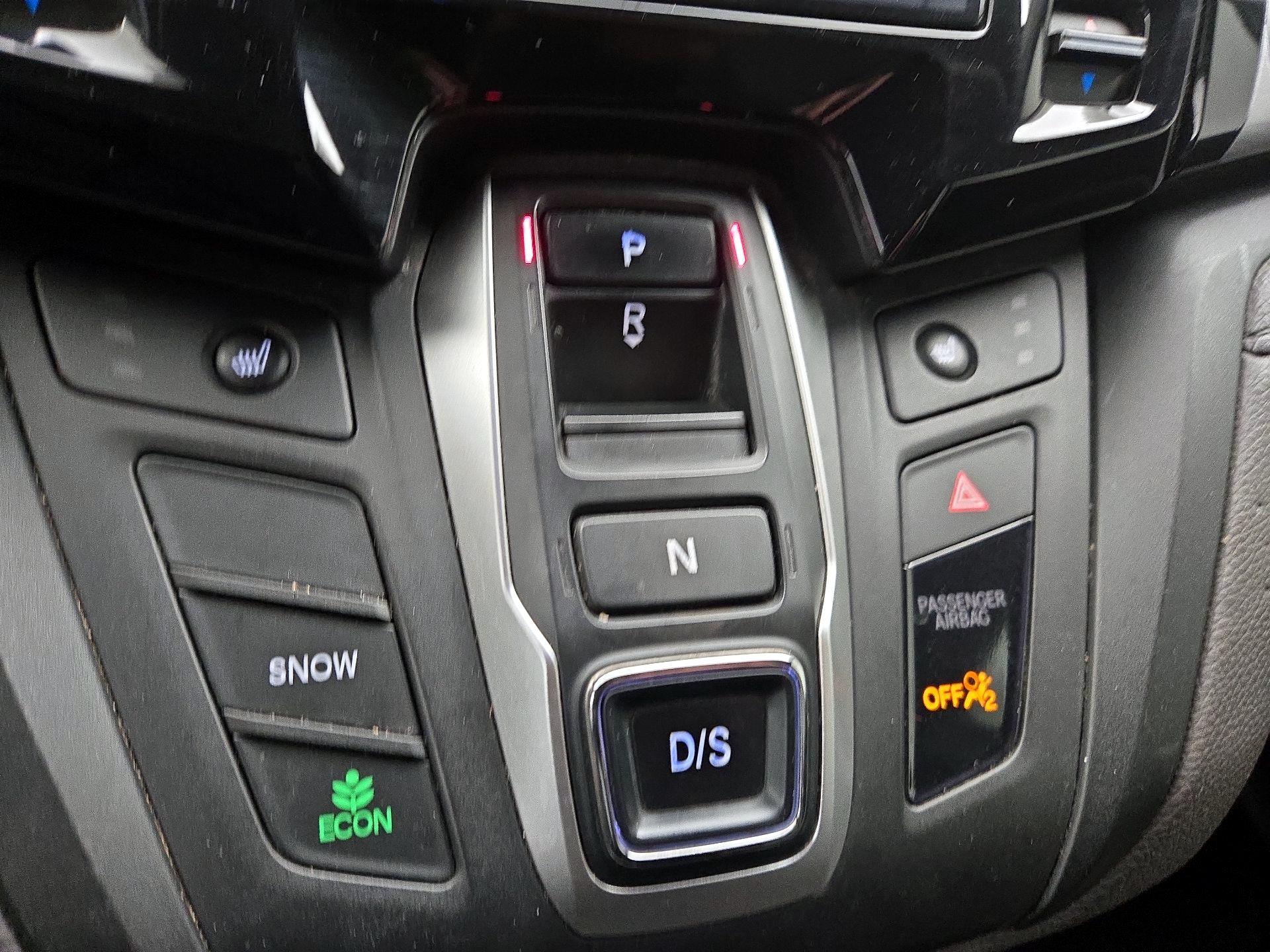 Thumbnail: 2019 Honda Odyssey - 17