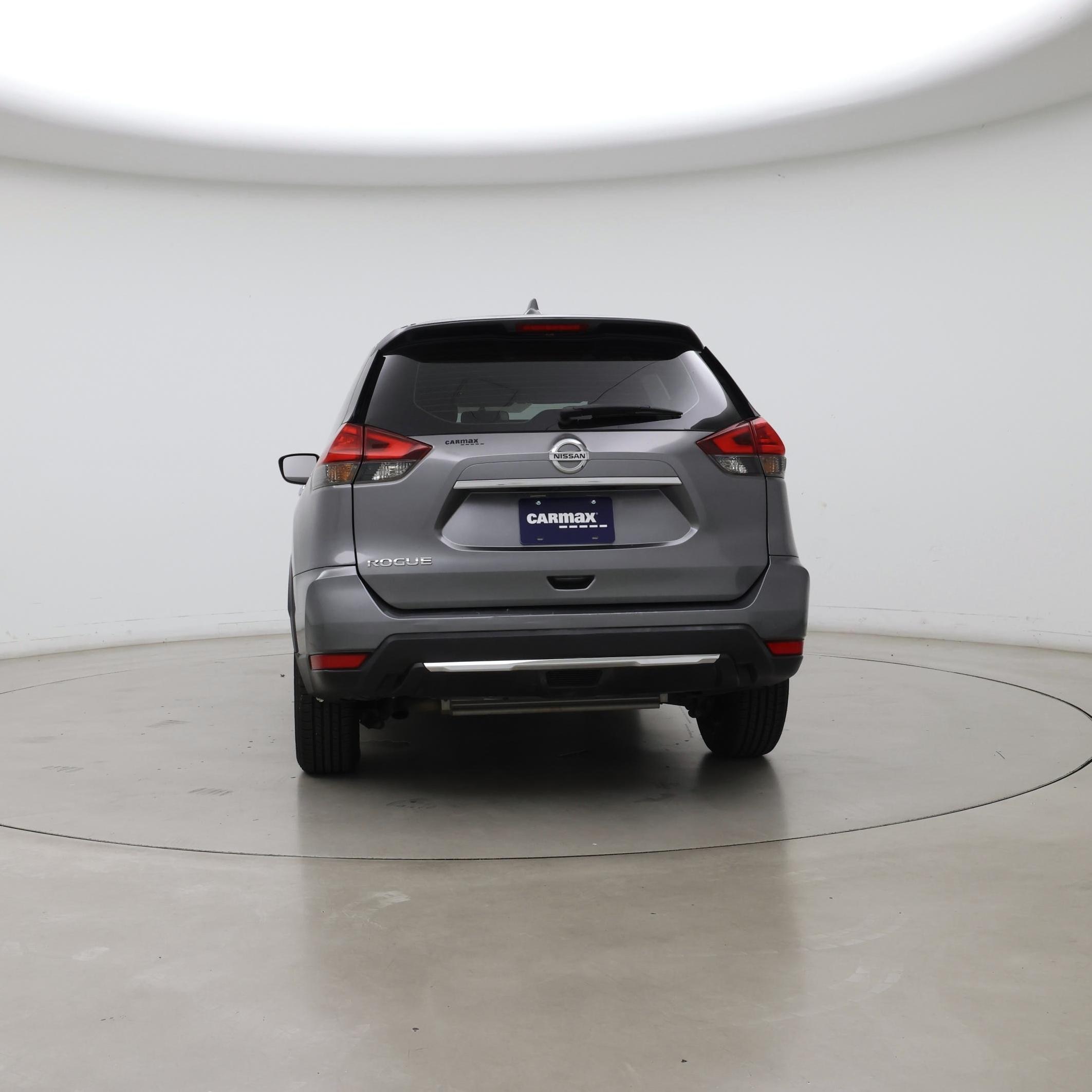 Thumbnail: 2017 Nissan Rogue - 6