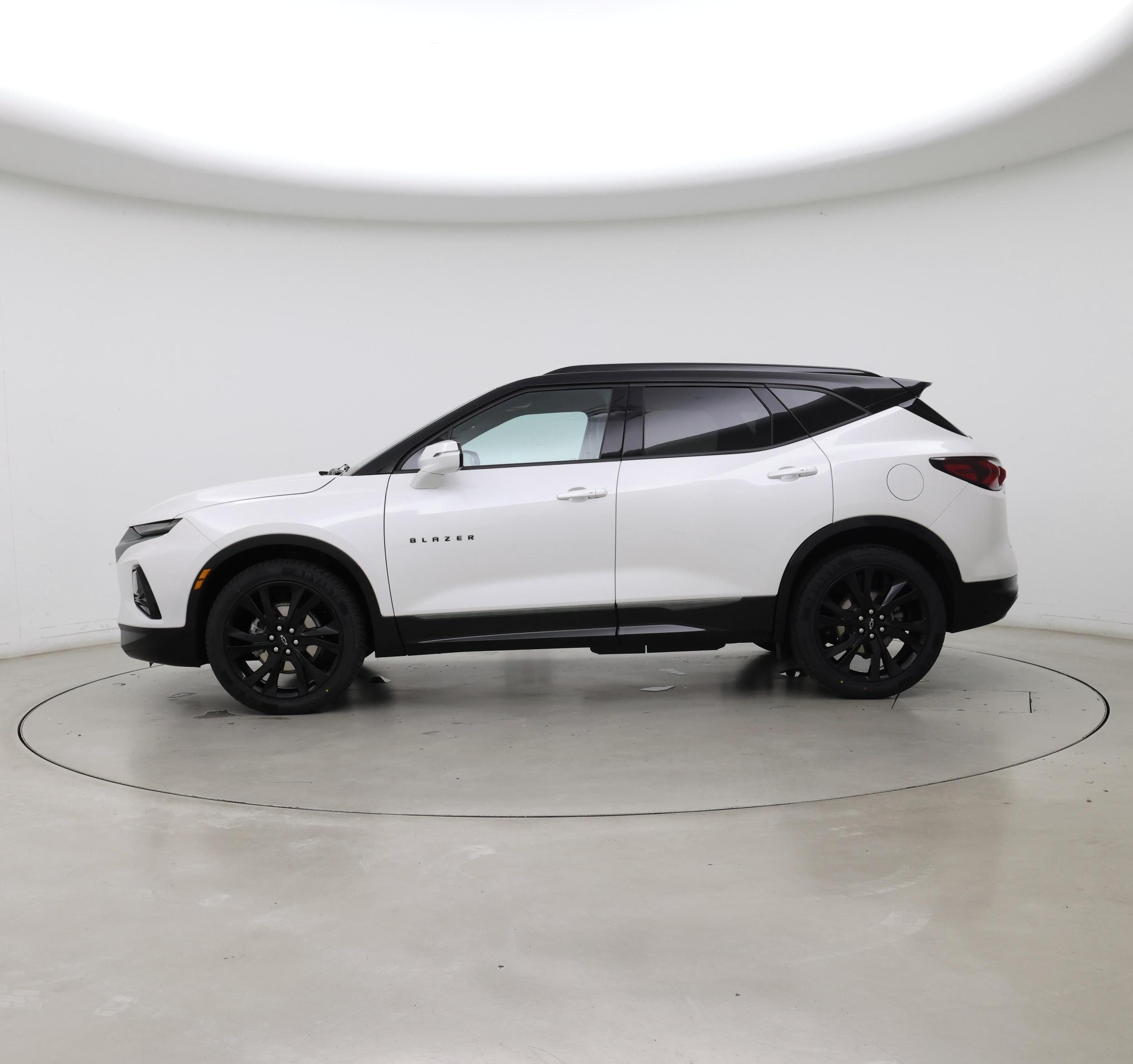 Thumbnail: 2022 Chevrolet Blazer - 3