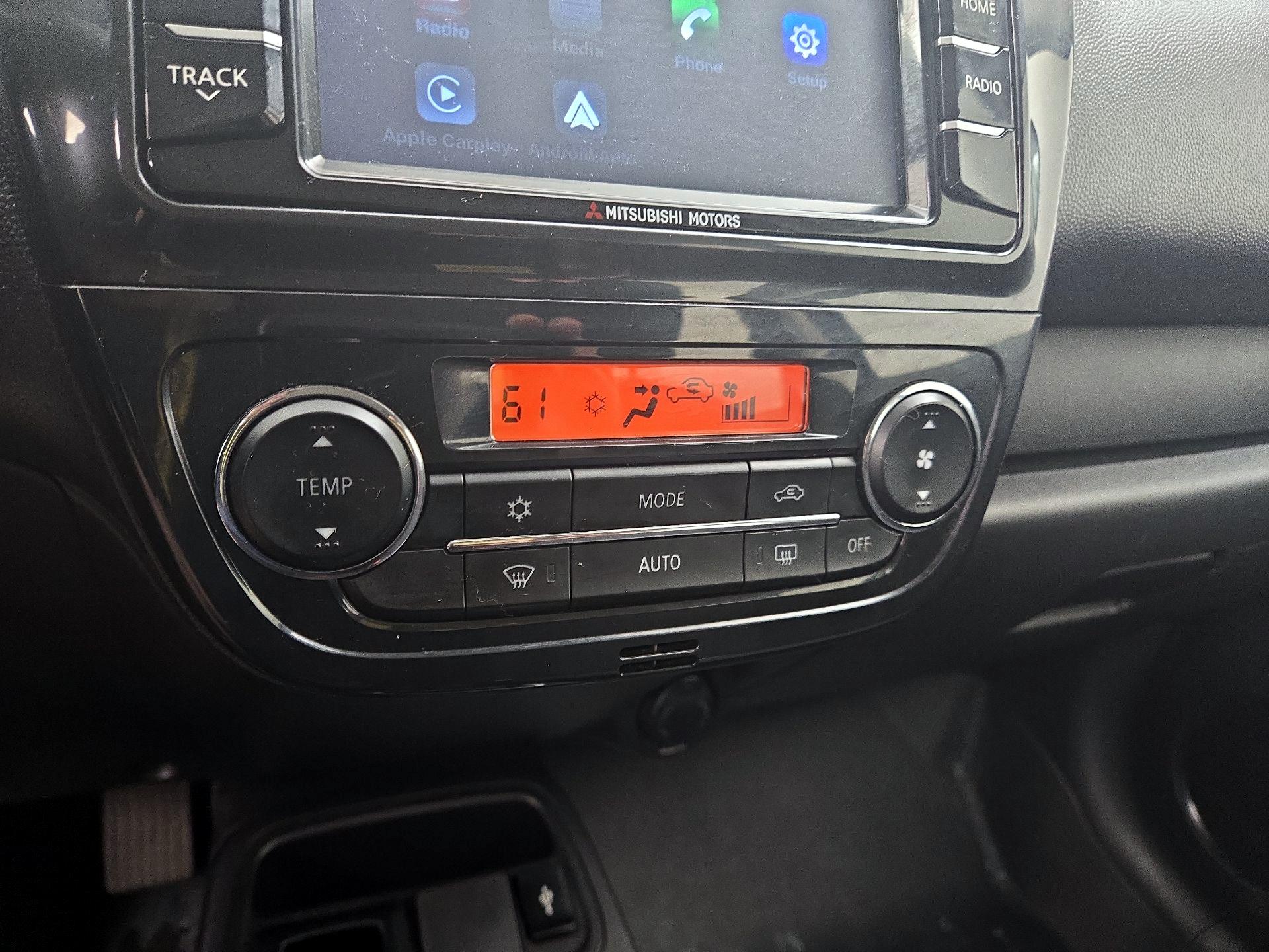 Thumbnail: 2019 Mitsubishi Mirage - 16