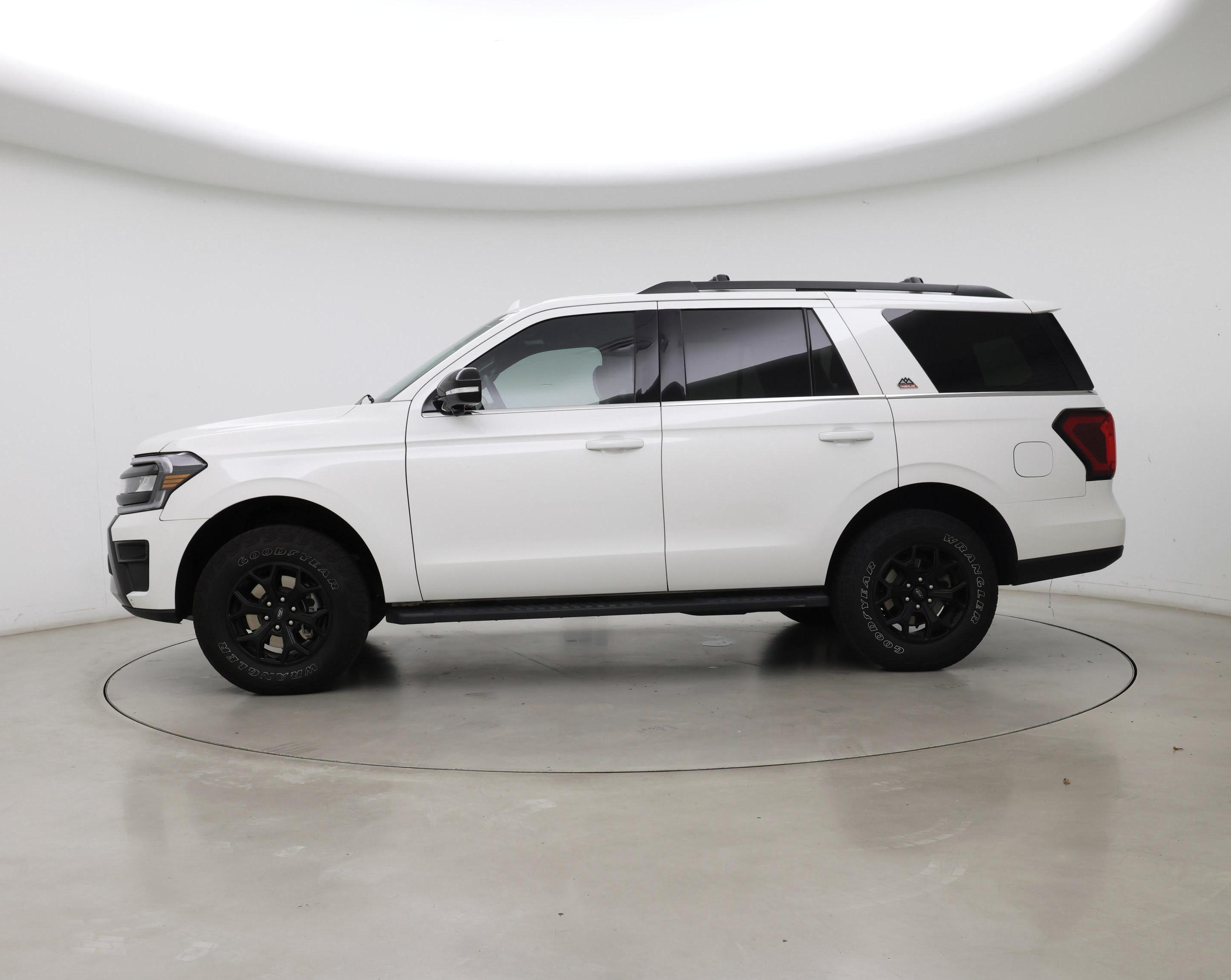 Thumbnail: 2023 Ford Expedition - 3