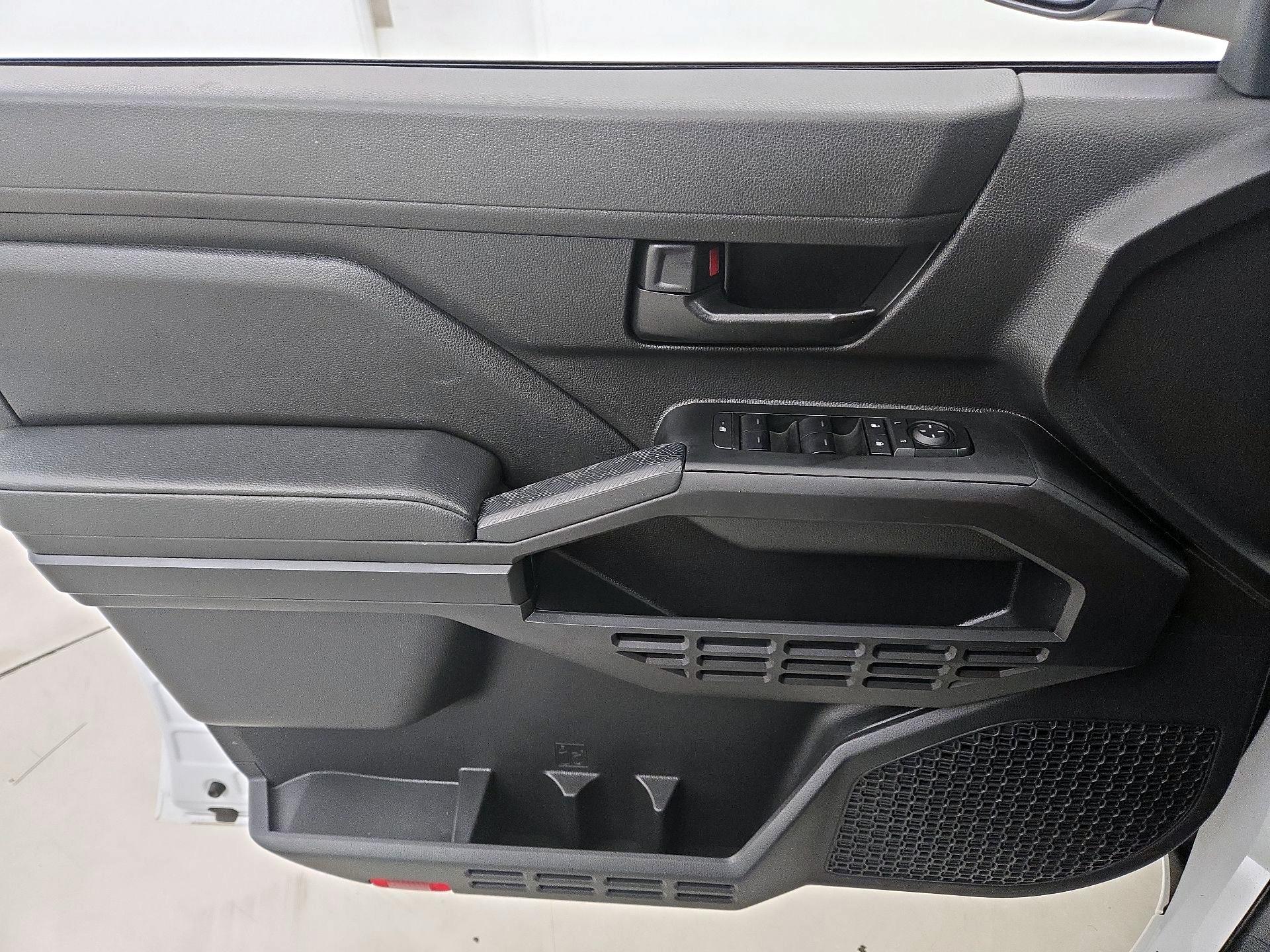 Thumbnail: 2025 Toyota Tacoma - 12