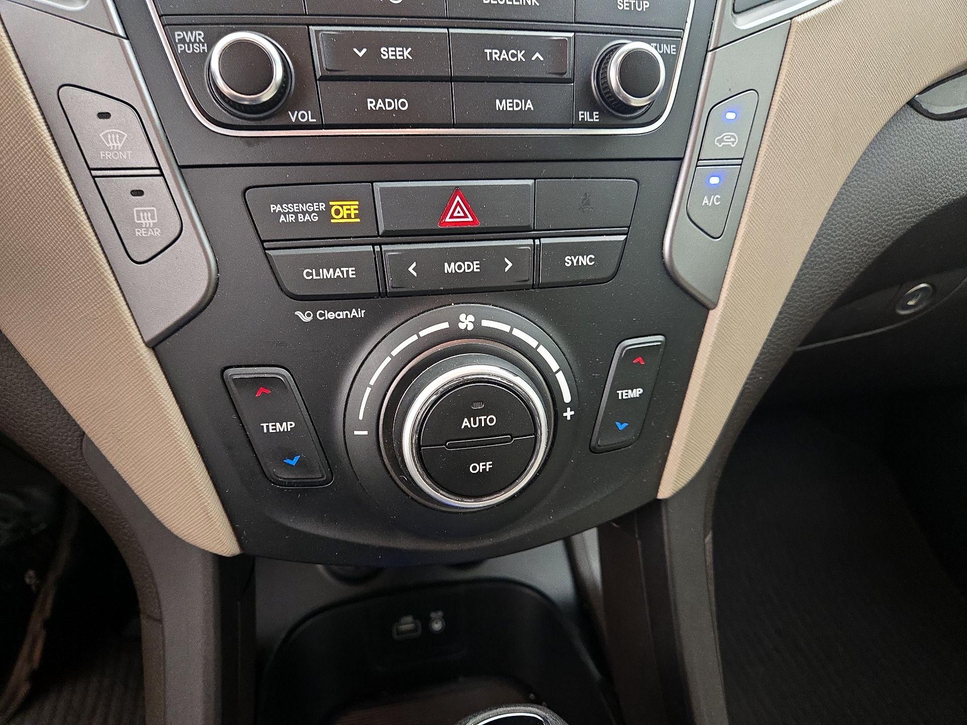 Thumbnail: 2017 Hyundai Santa Fe - 16