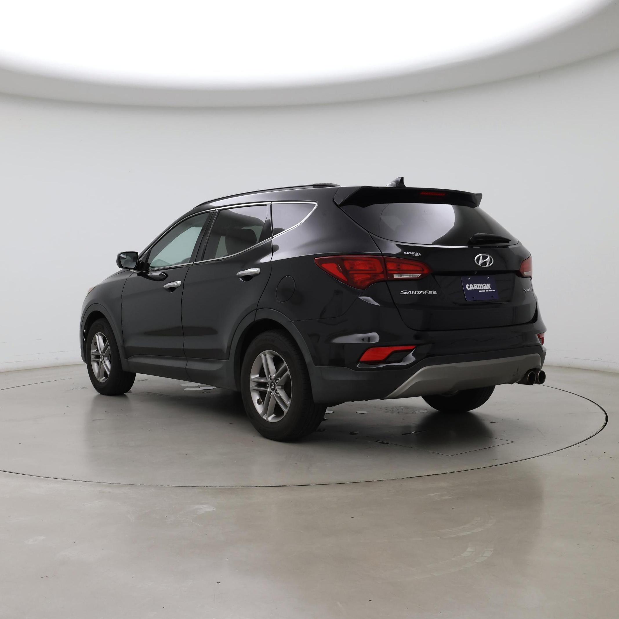 Thumbnail: 2017 Hyundai Santa Fe - 2