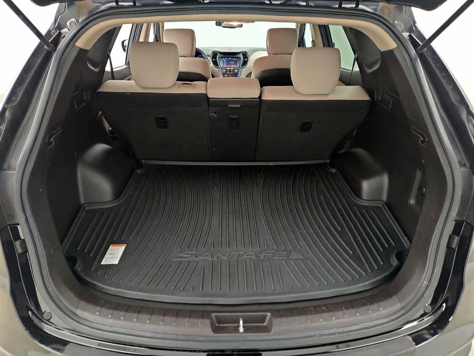 Thumbnail: 2017 Hyundai Santa Fe - 20