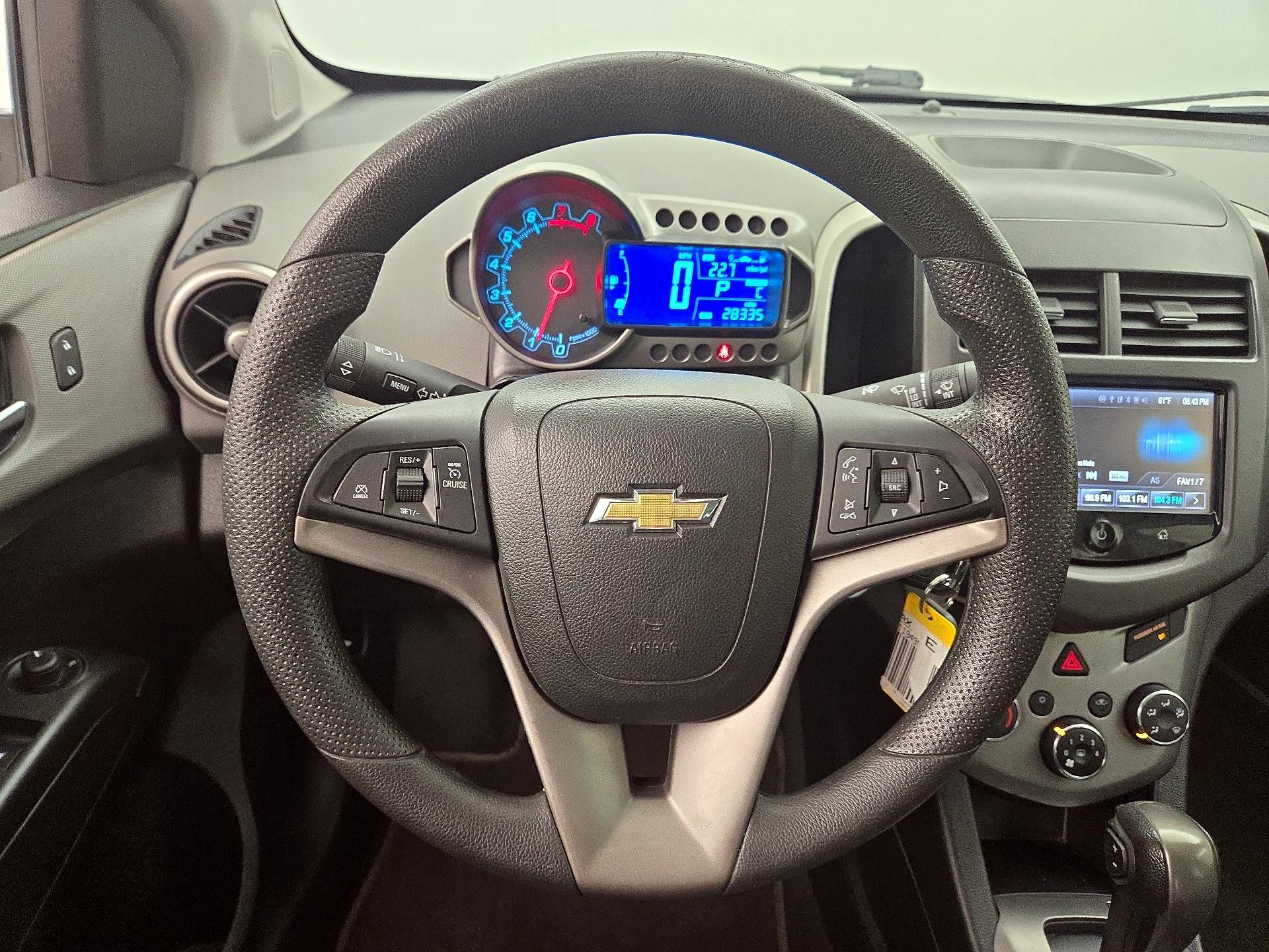 Thumbnail: 2016 Chevrolet Sonic - 10