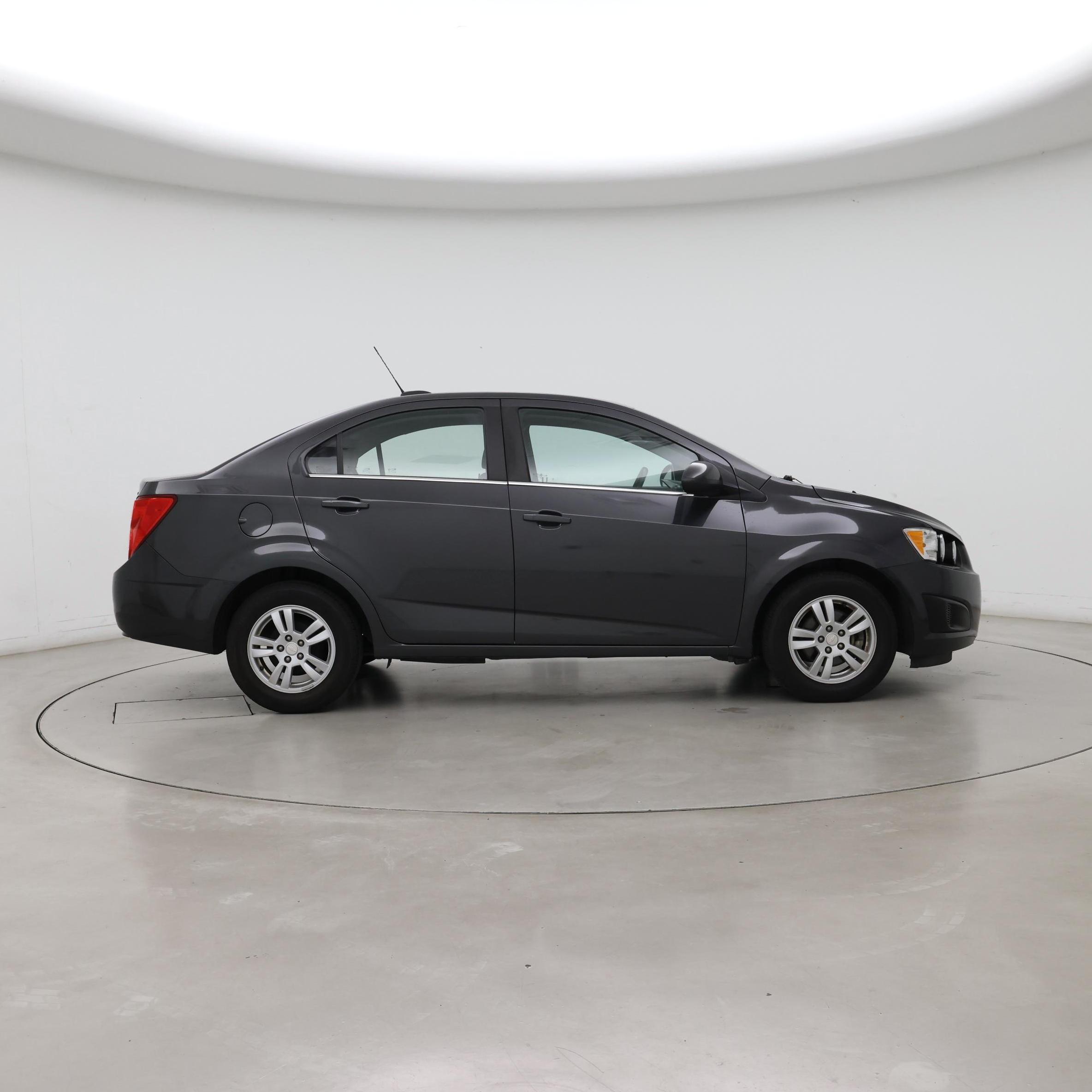 Thumbnail: 2016 Chevrolet Sonic - 7