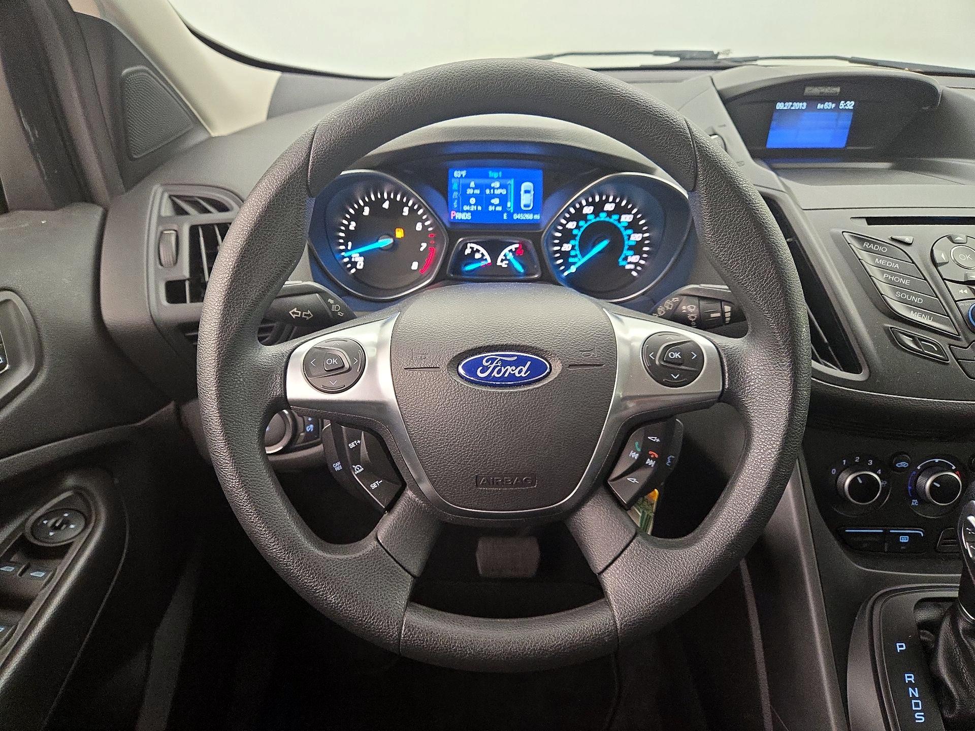 Thumbnail: 2014 Ford Escape - 10