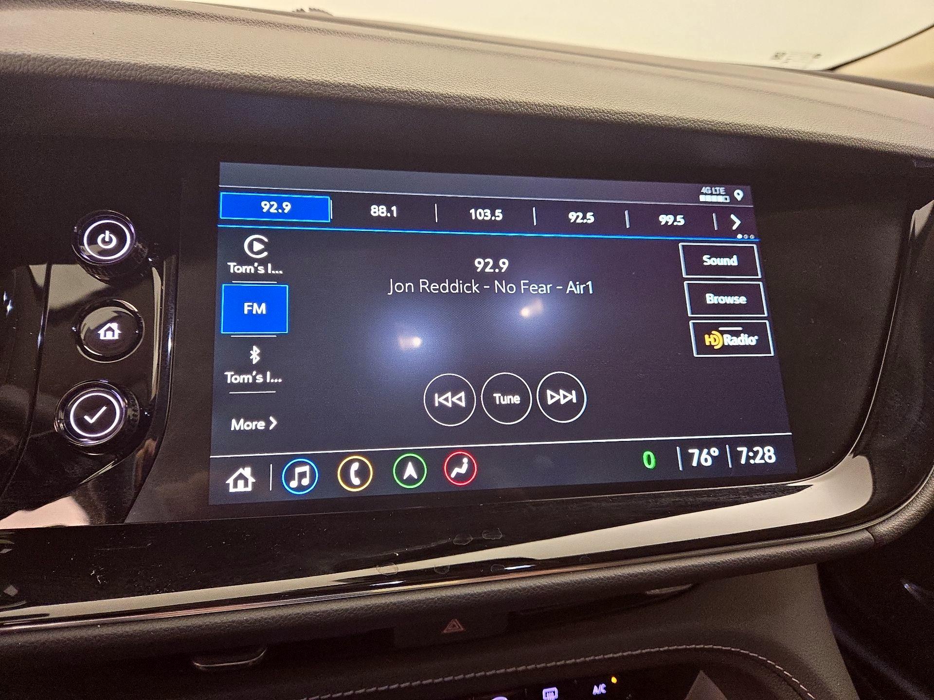Thumbnail: 2023 Buick Envision - 16