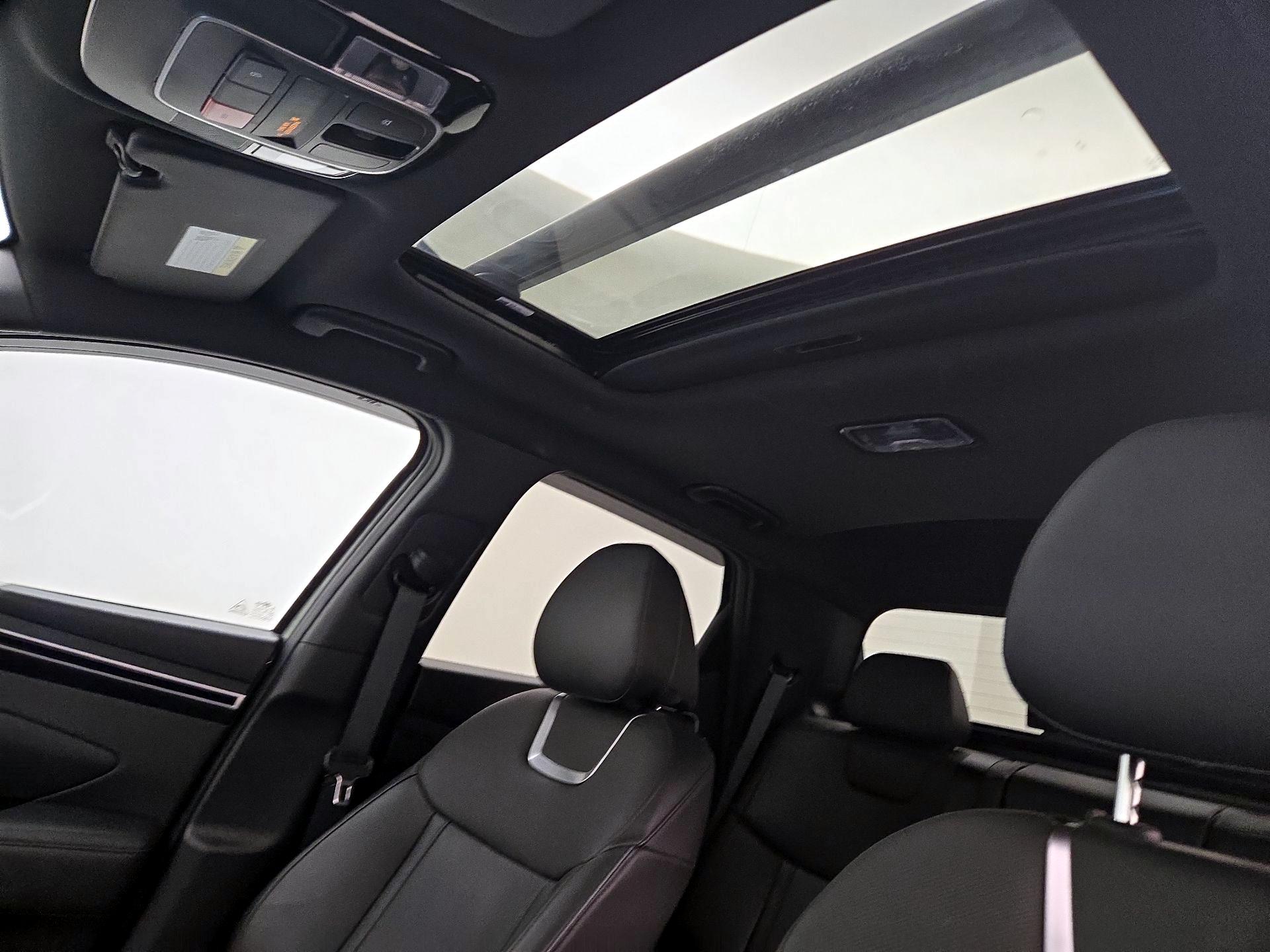 Thumbnail: 2023 Hyundai Santa Cruz - 20
