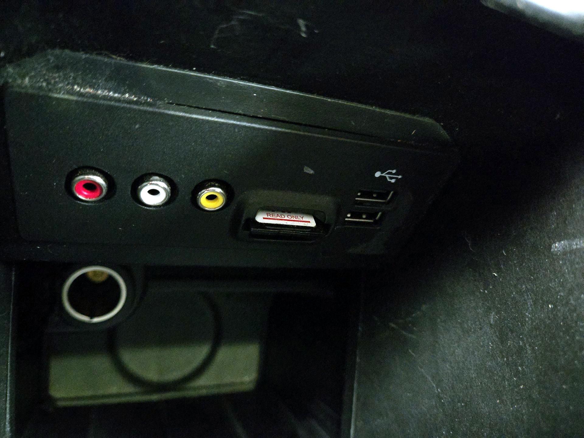 Thumbnail: 2014 Ford Escape - 18