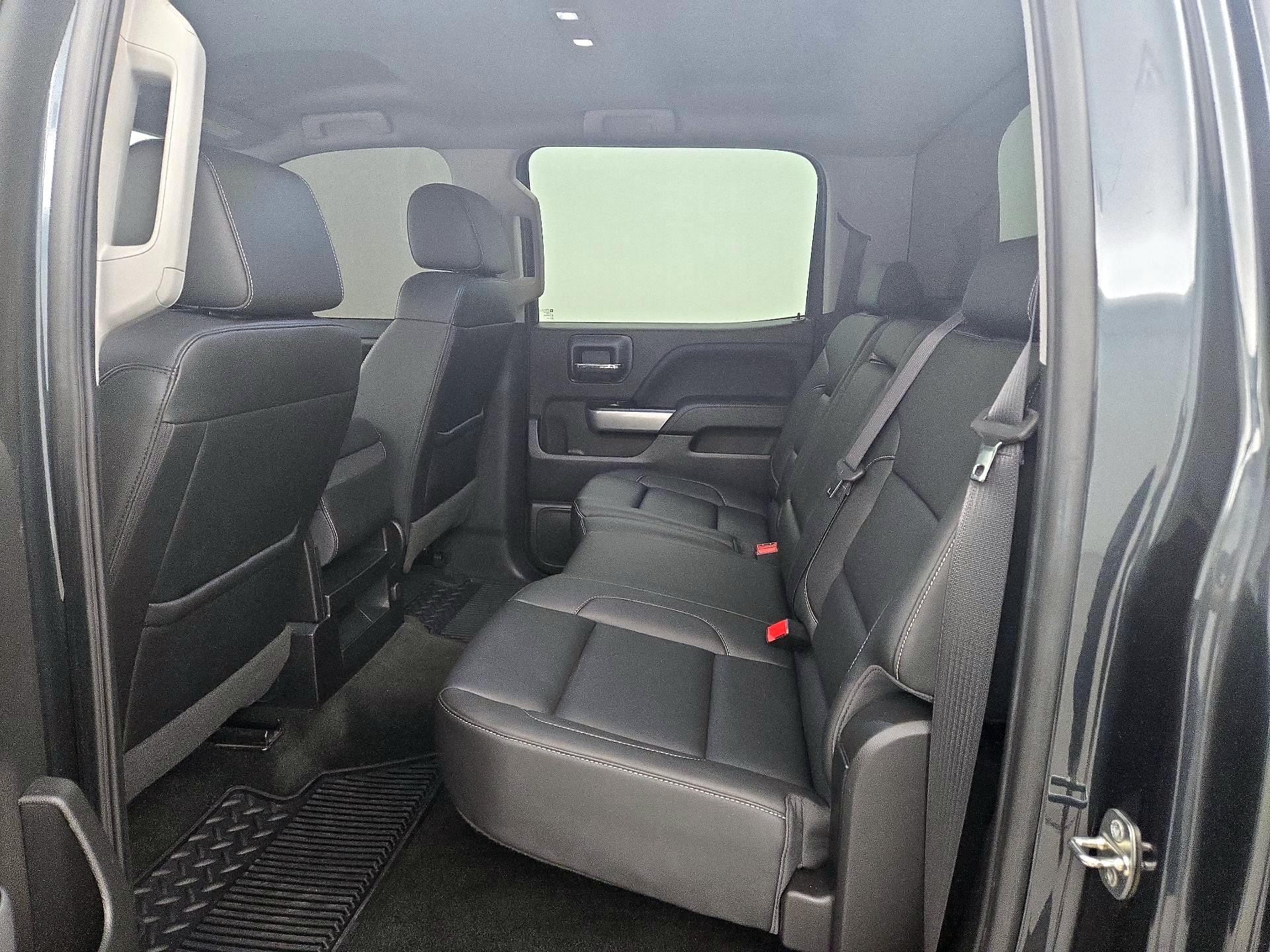 Thumbnail: 2018 Chevrolet Silverado 1500 - 19
