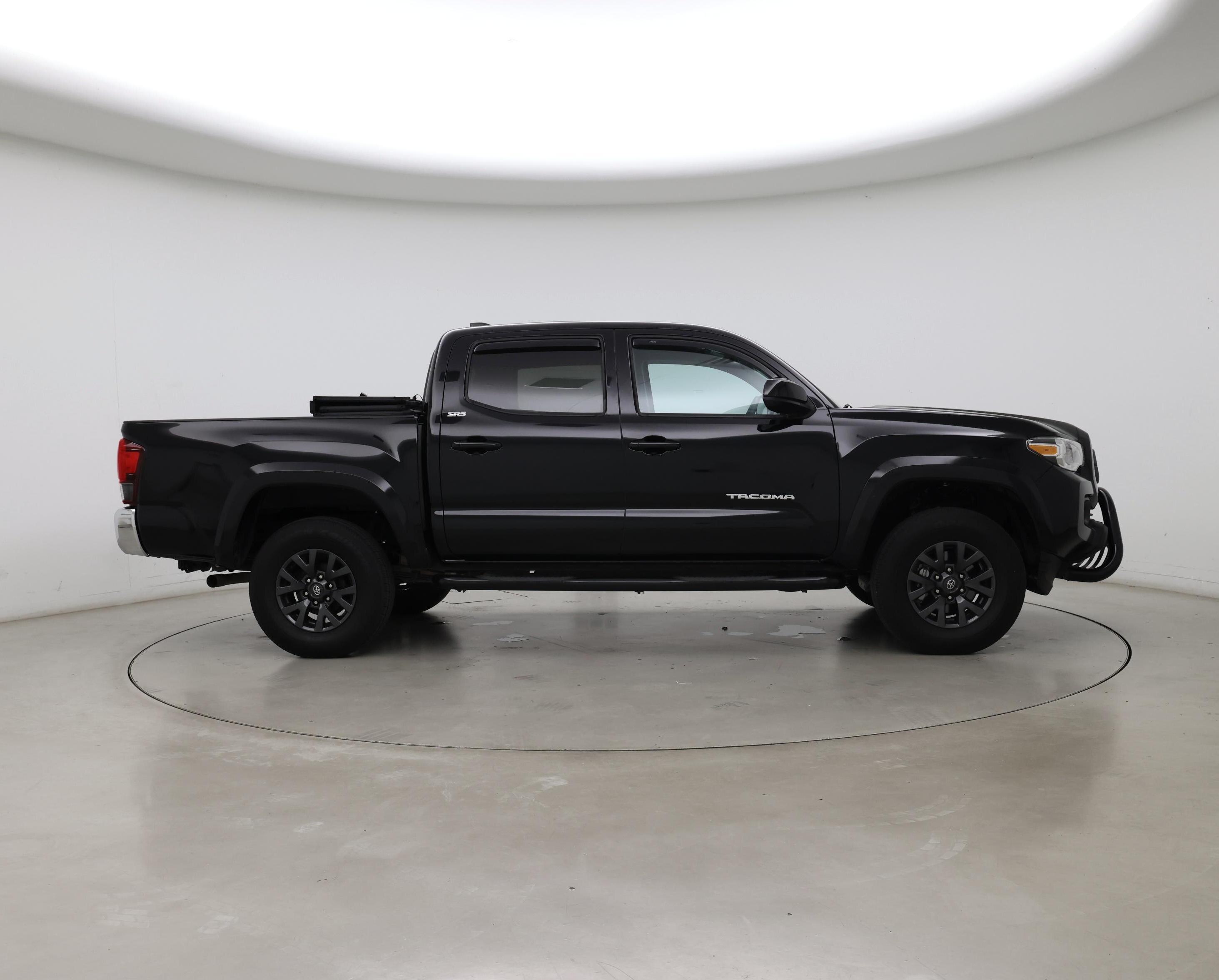 Thumbnail: 2021 Toyota Tacoma - 7