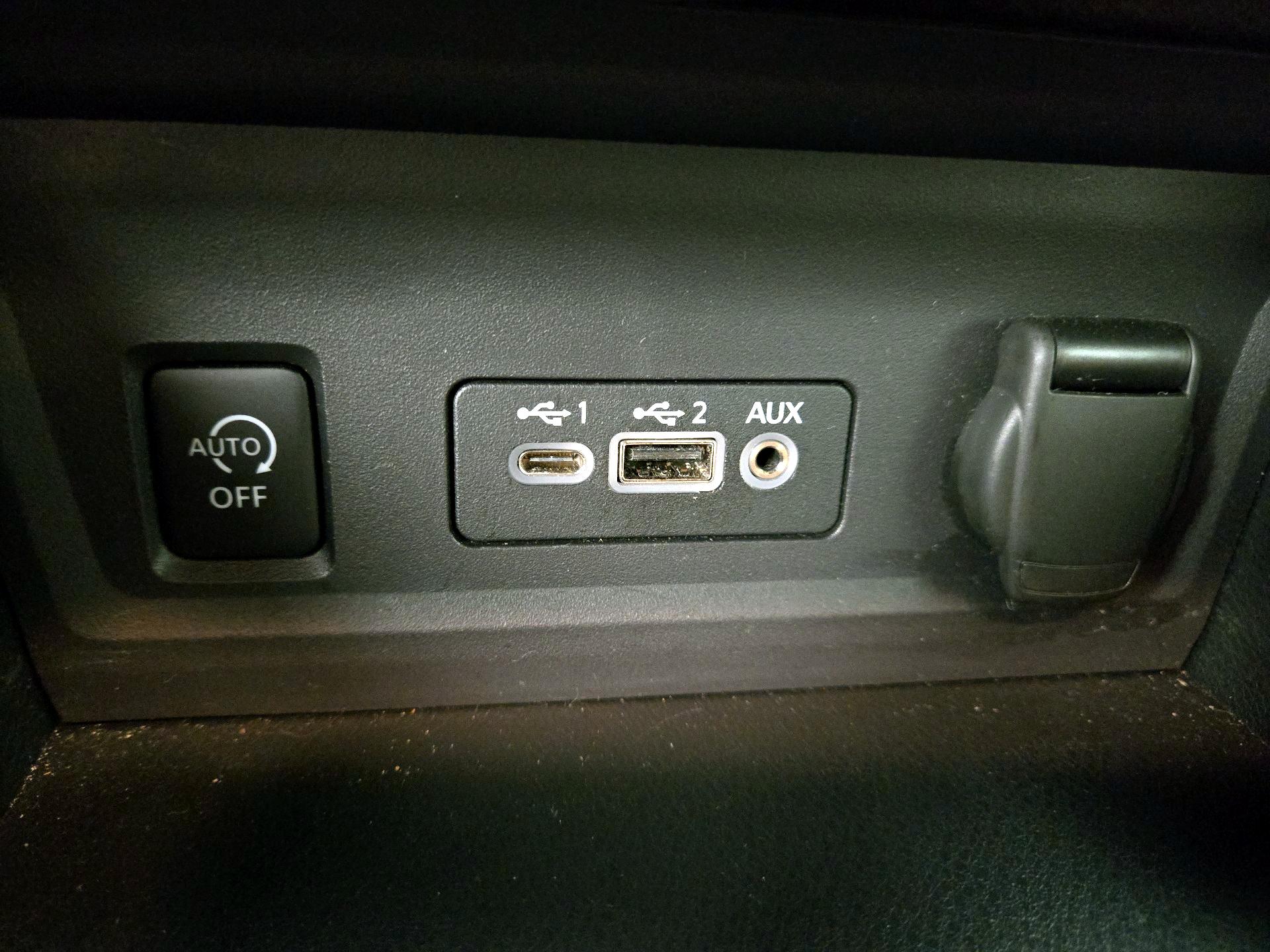 Thumbnail: 2024 Nissan Sentra - 18