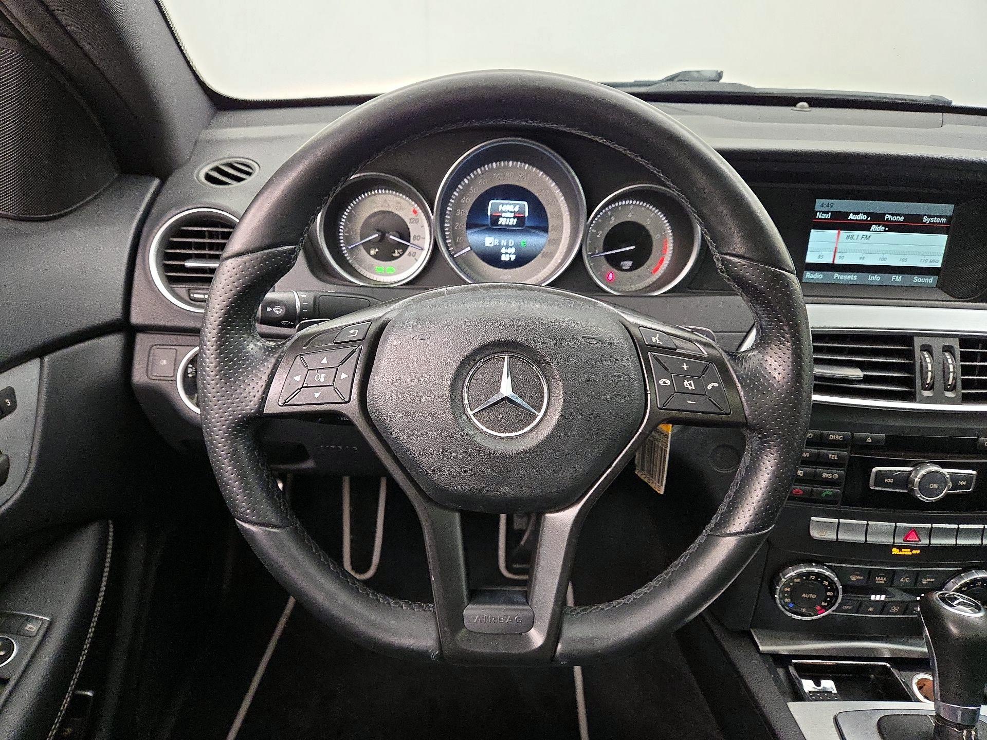 Thumbnail: 2015 Mercedes-Benz C-Class - 10