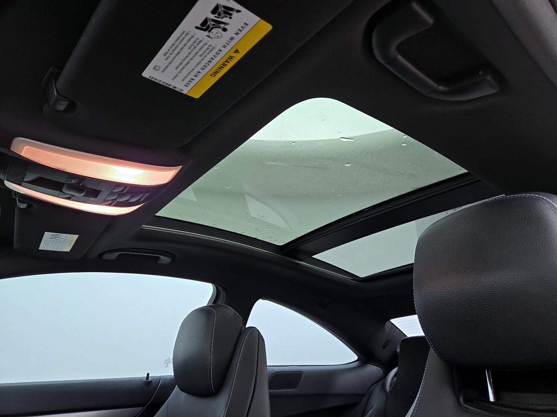 Thumbnail: 2015 Mercedes-Benz C-Class - 17