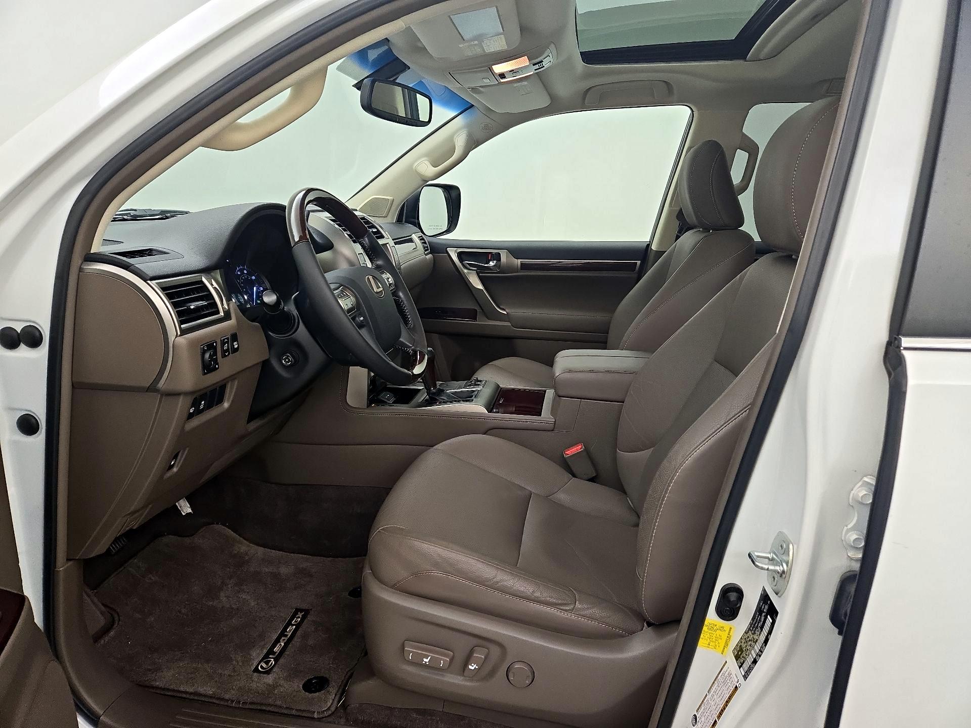 Thumbnail: 2018 Lexus GX - 11