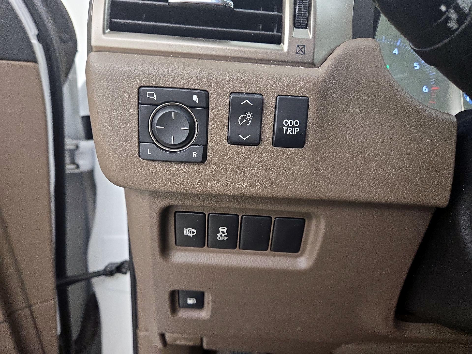 Thumbnail: 2018 Lexus GX - 13
