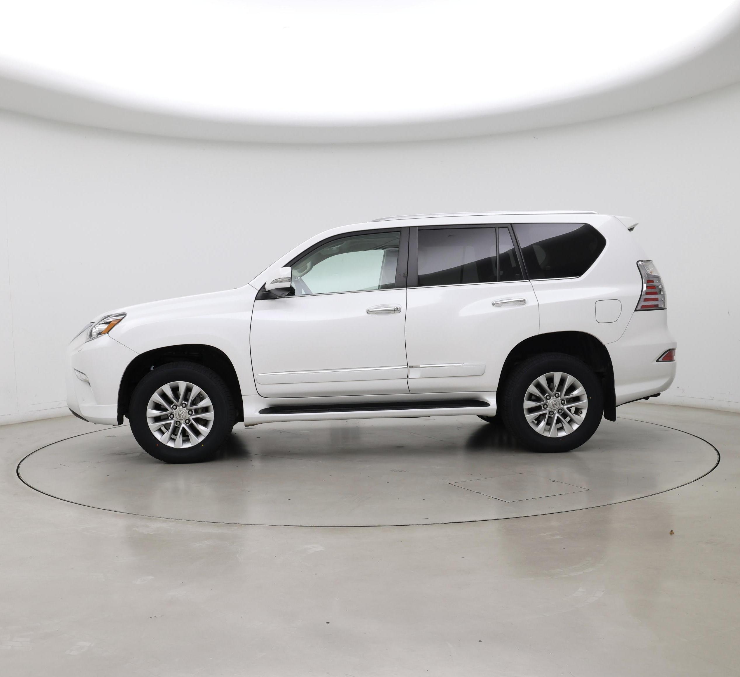 Thumbnail: 2018 Lexus GX - 3