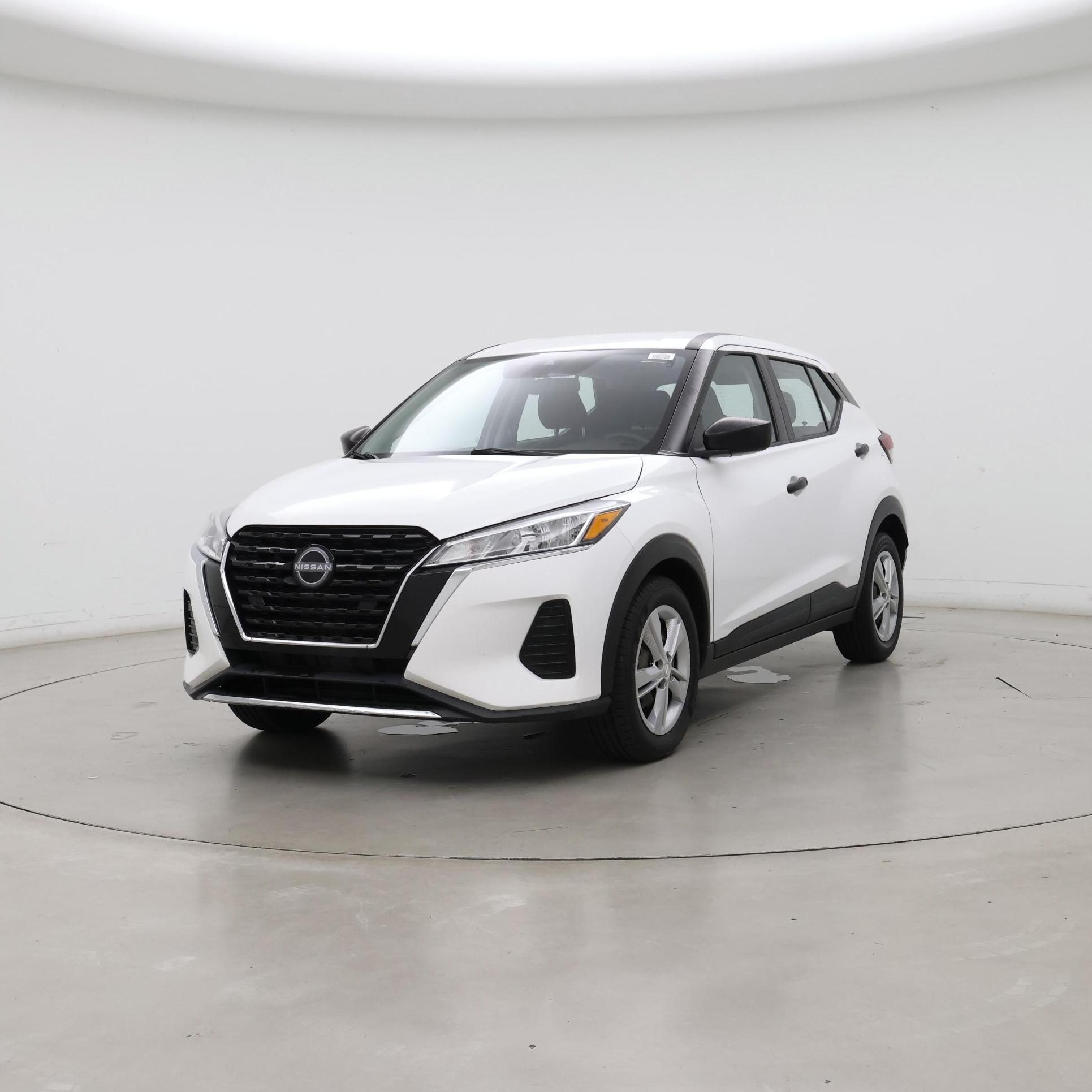 Thumbnail: 2022 Nissan Kicks - 4