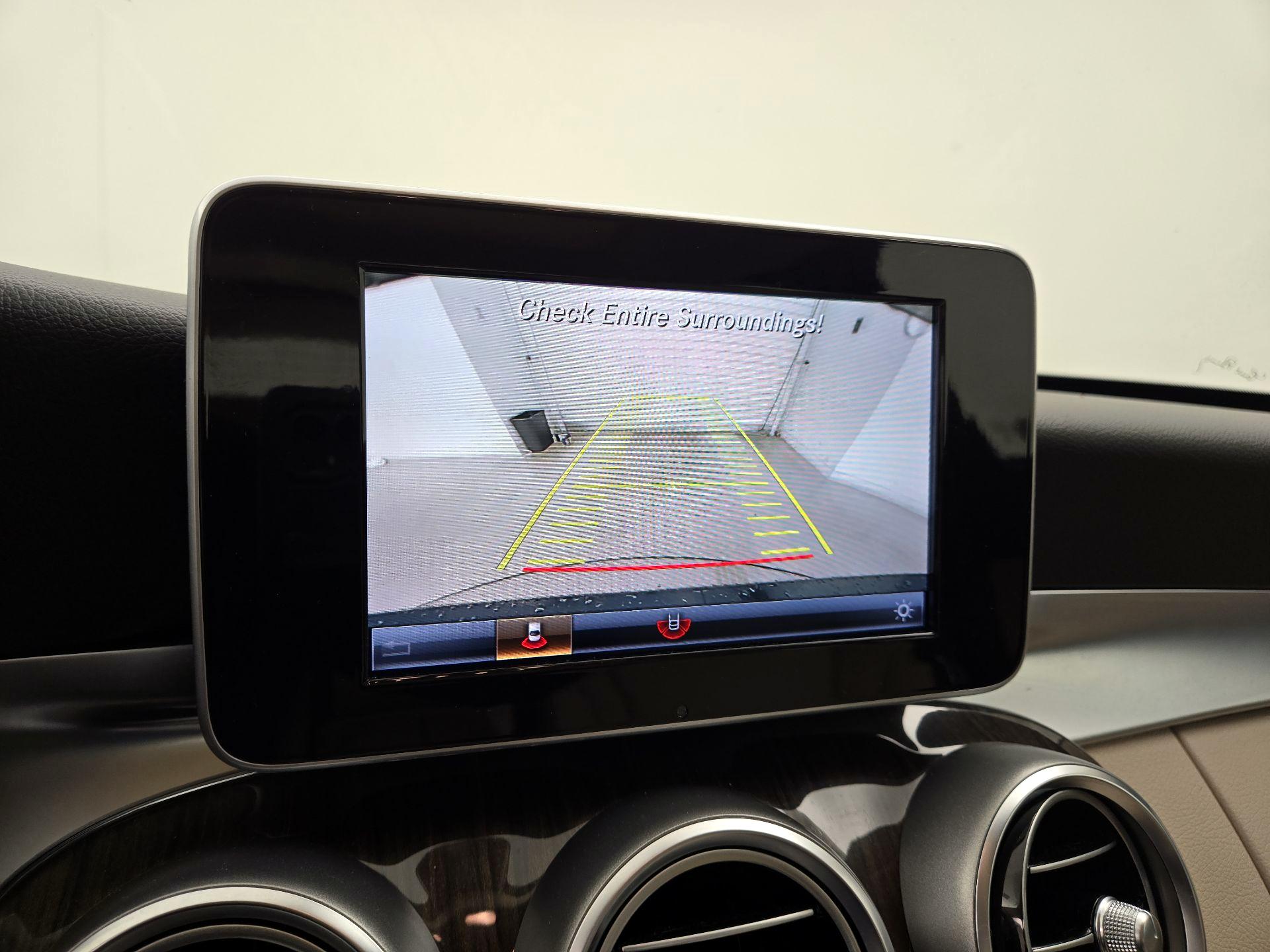 Thumbnail: 2018 Mercedes-Benz C-Class - 14