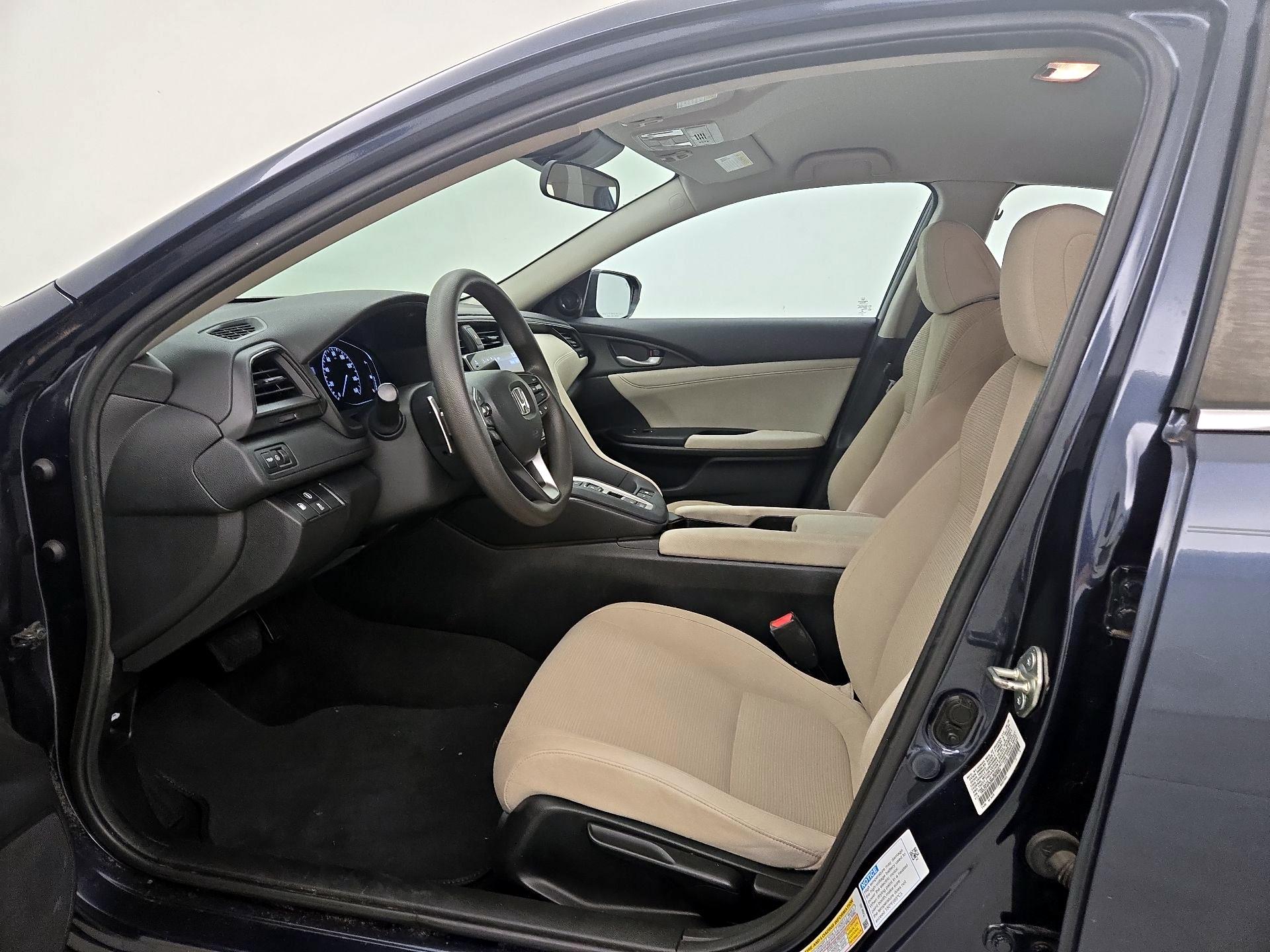 Thumbnail: 2021 Honda Insight - 11