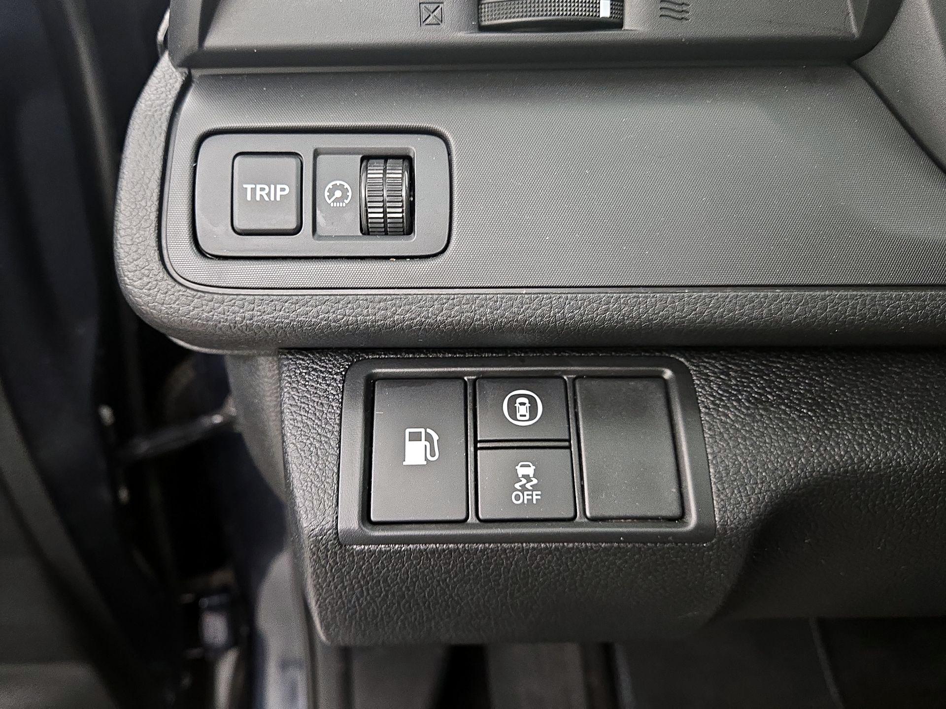 Thumbnail: 2021 Honda Insight - 13