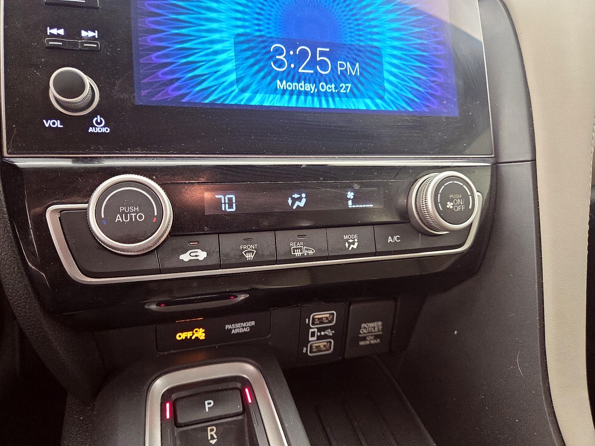 Thumbnail: 2021 Honda Insight - 16