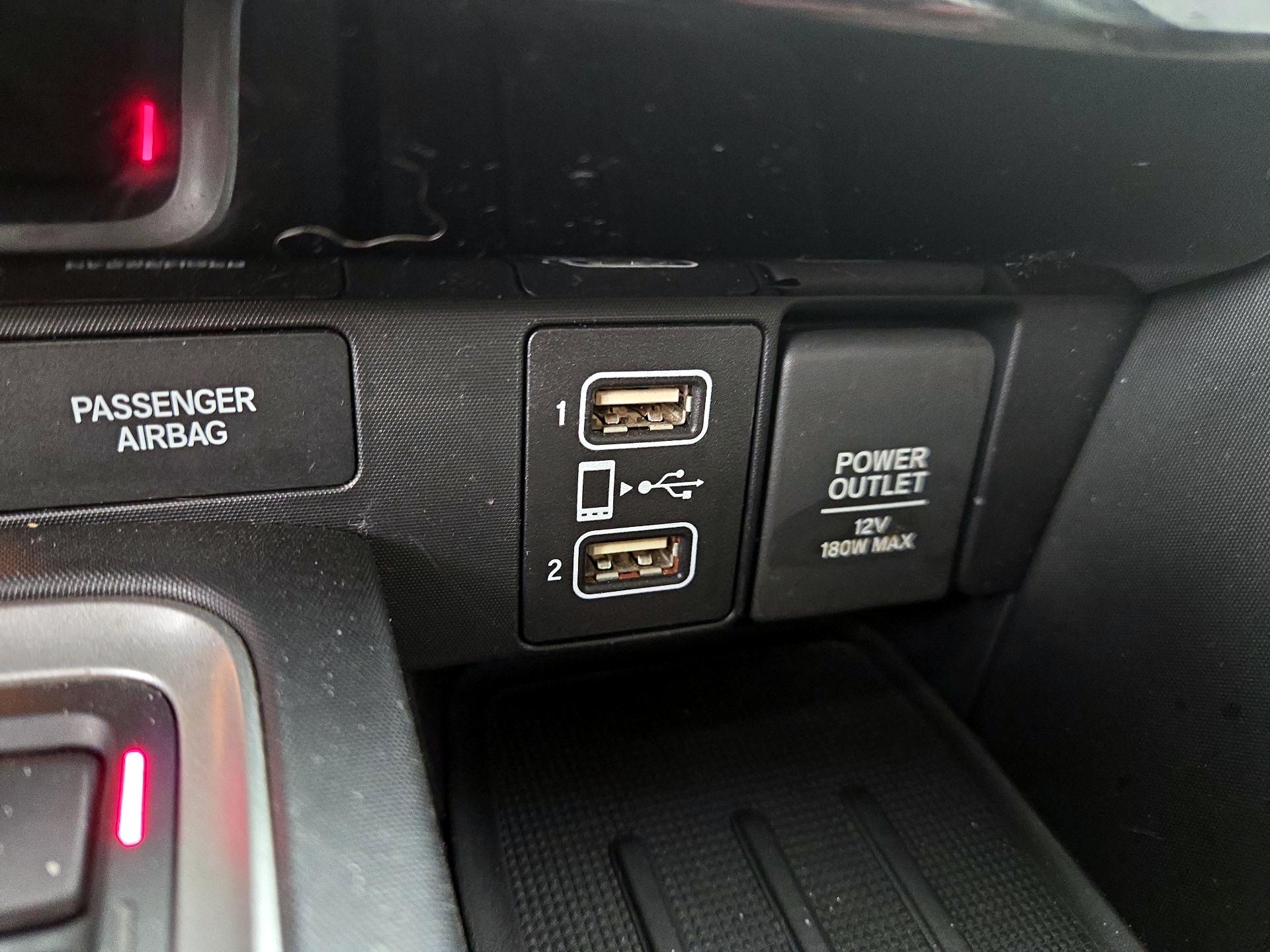 Thumbnail: 2021 Honda Insight - 18