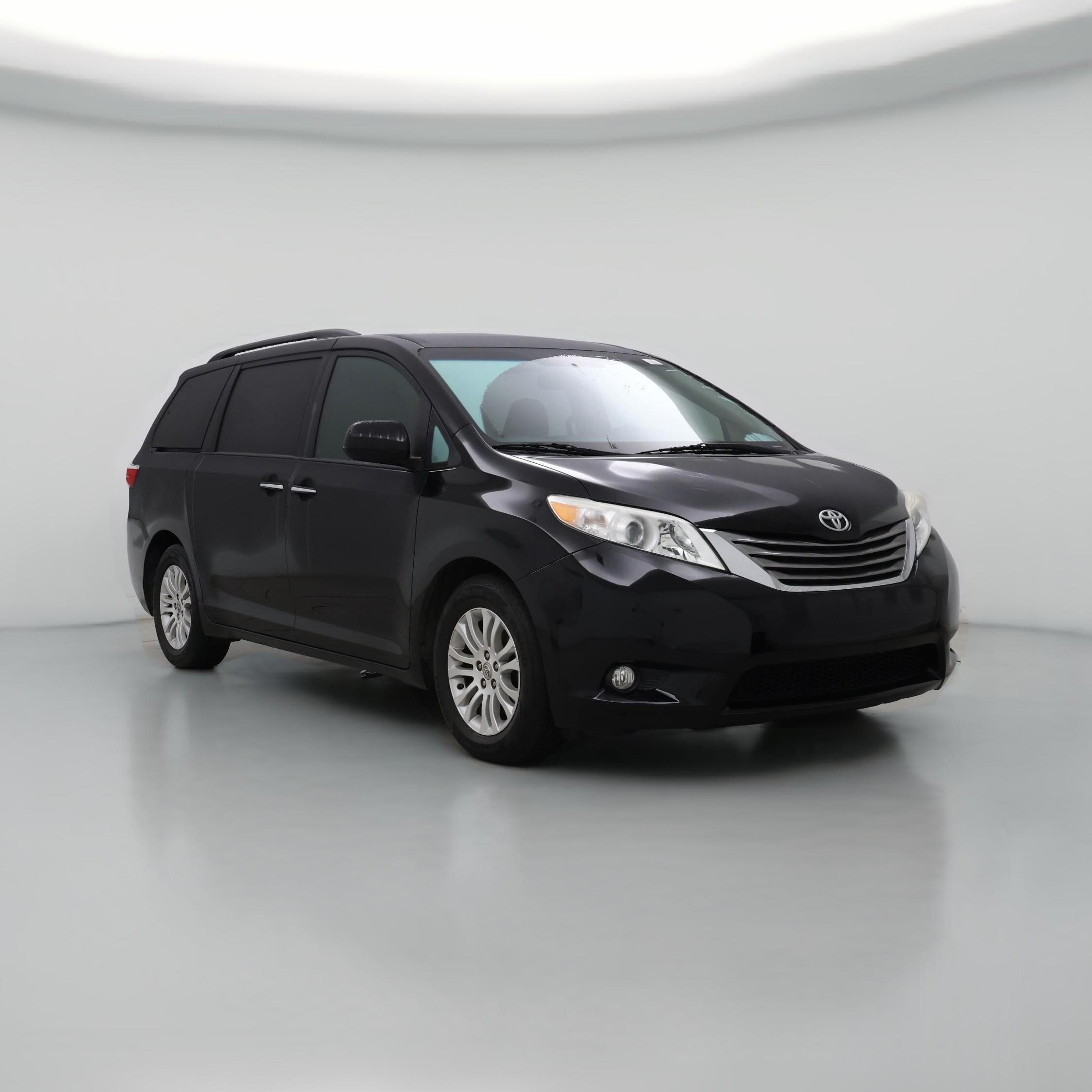 Thumbnail: 2017 Toyota Sienna - 1