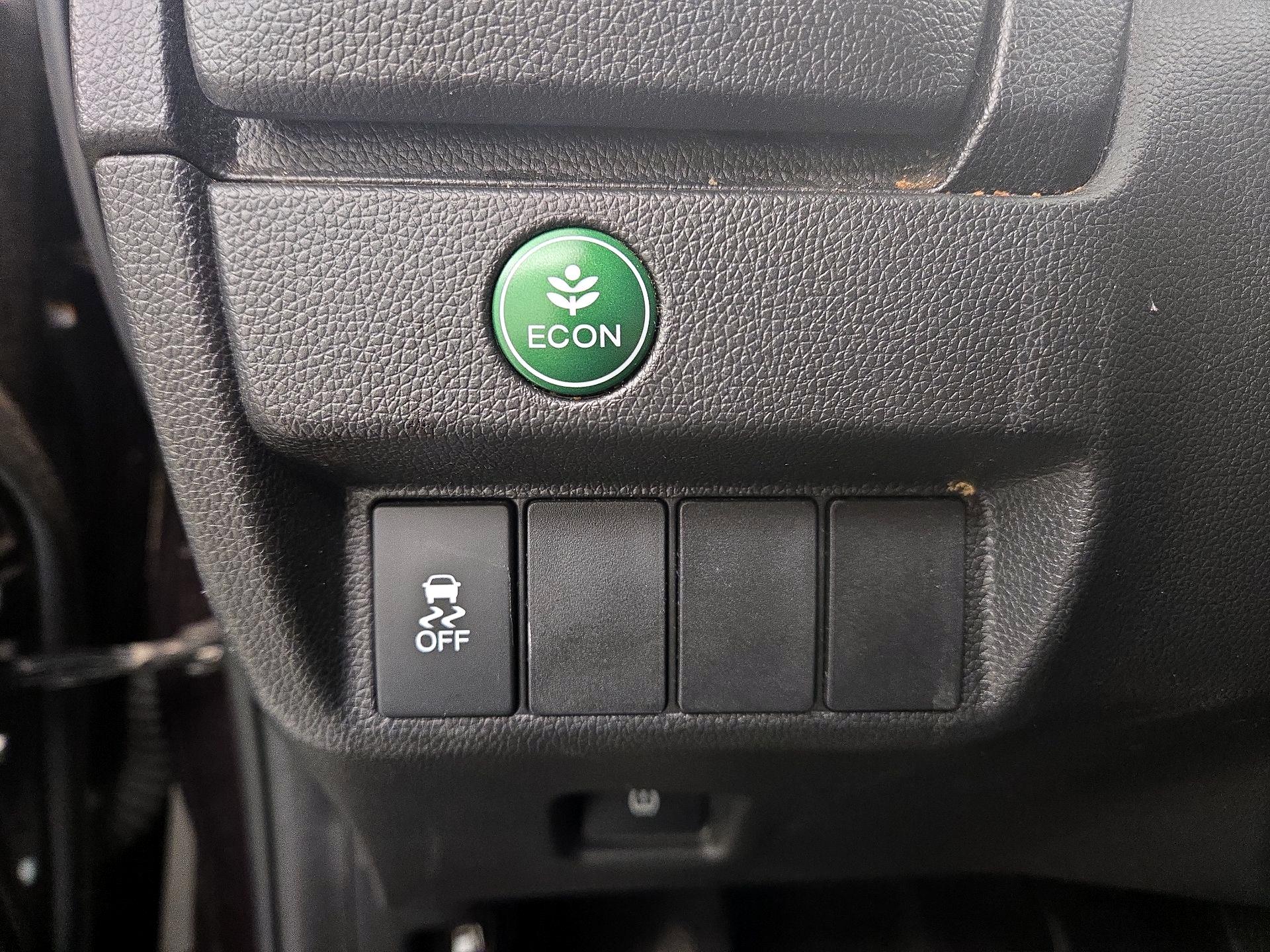 Thumbnail: 2015 Honda Fit - 13