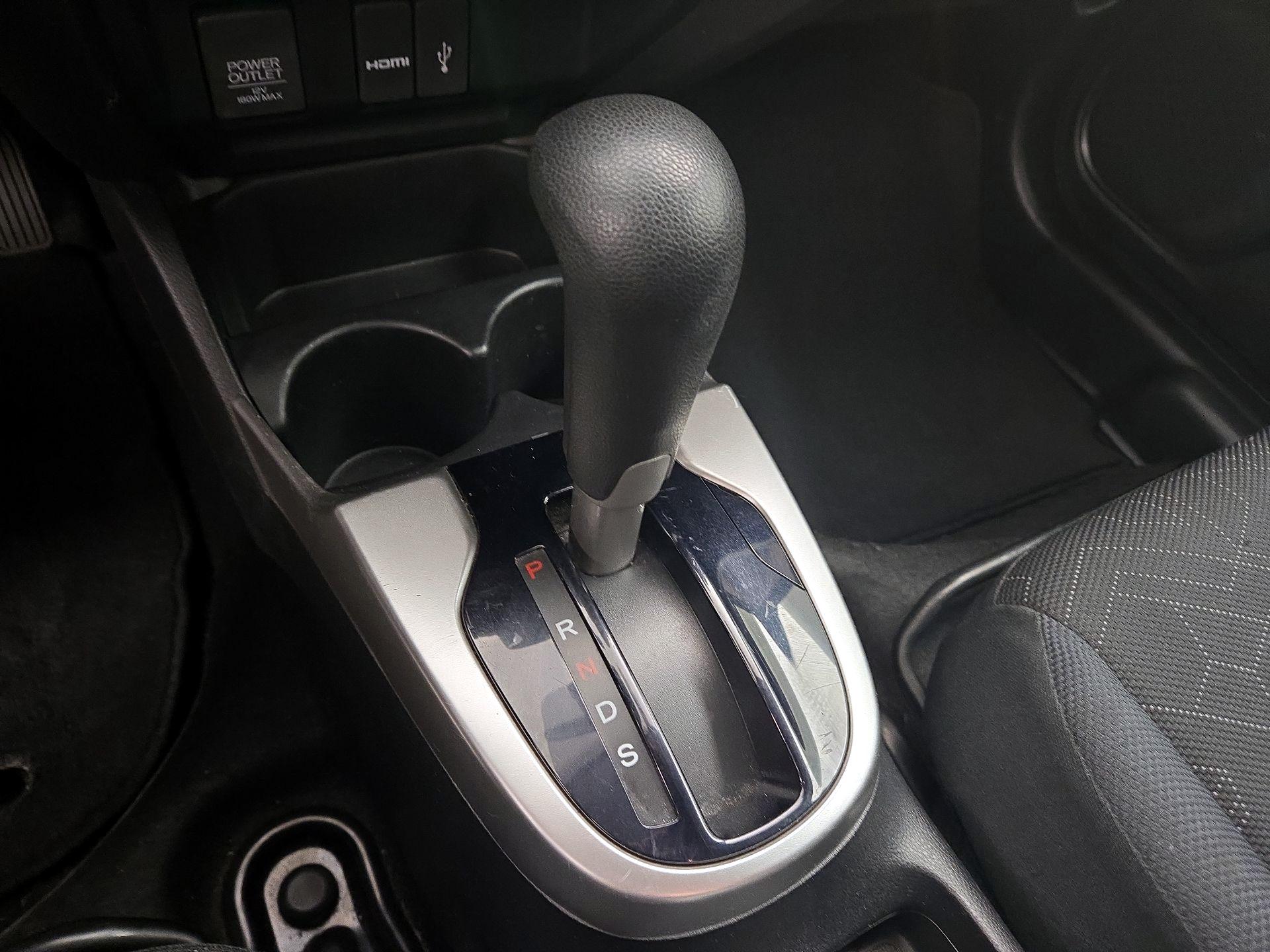 Thumbnail: 2015 Honda Fit - 17