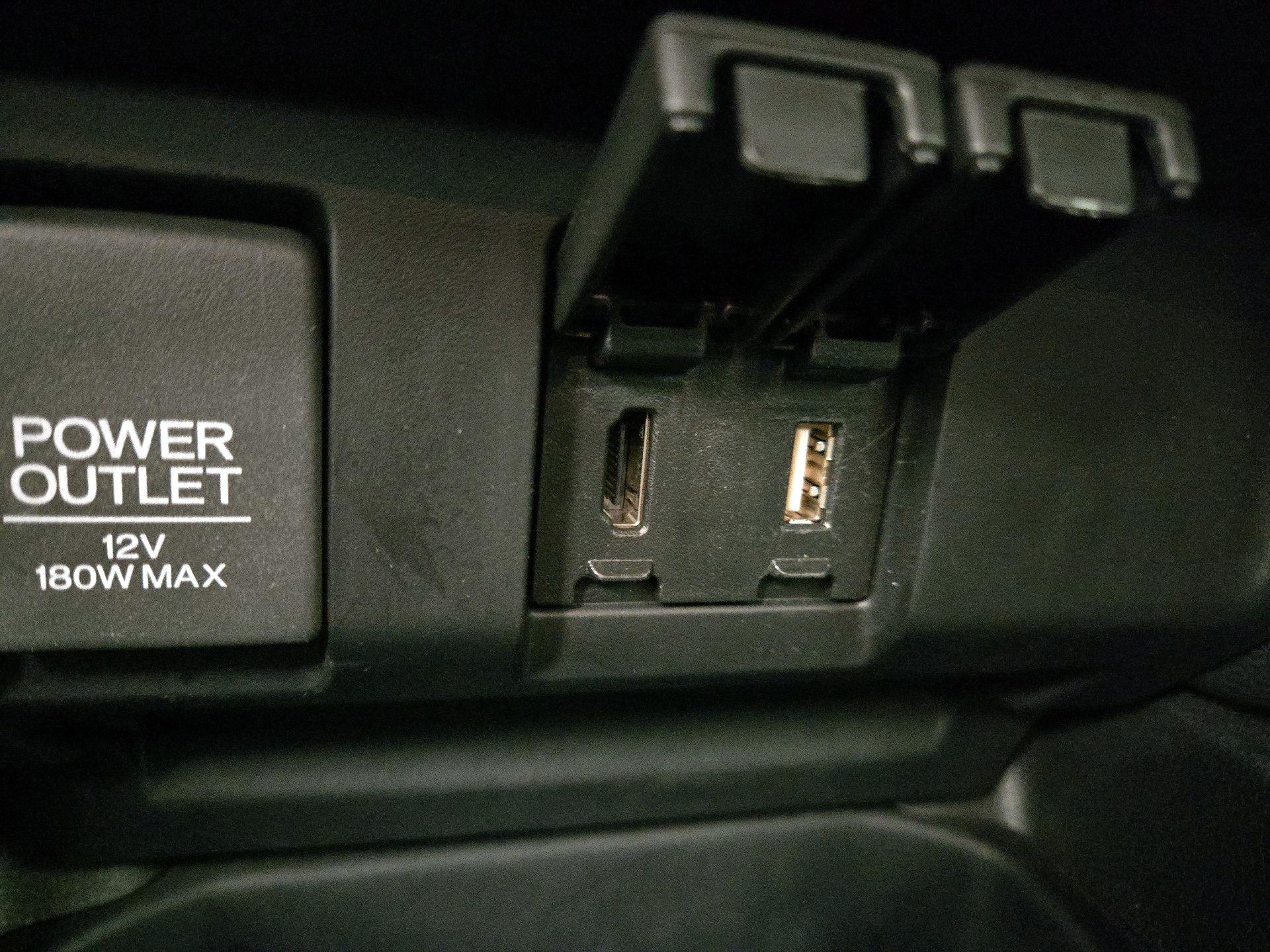 Thumbnail: 2015 Honda Fit - 18