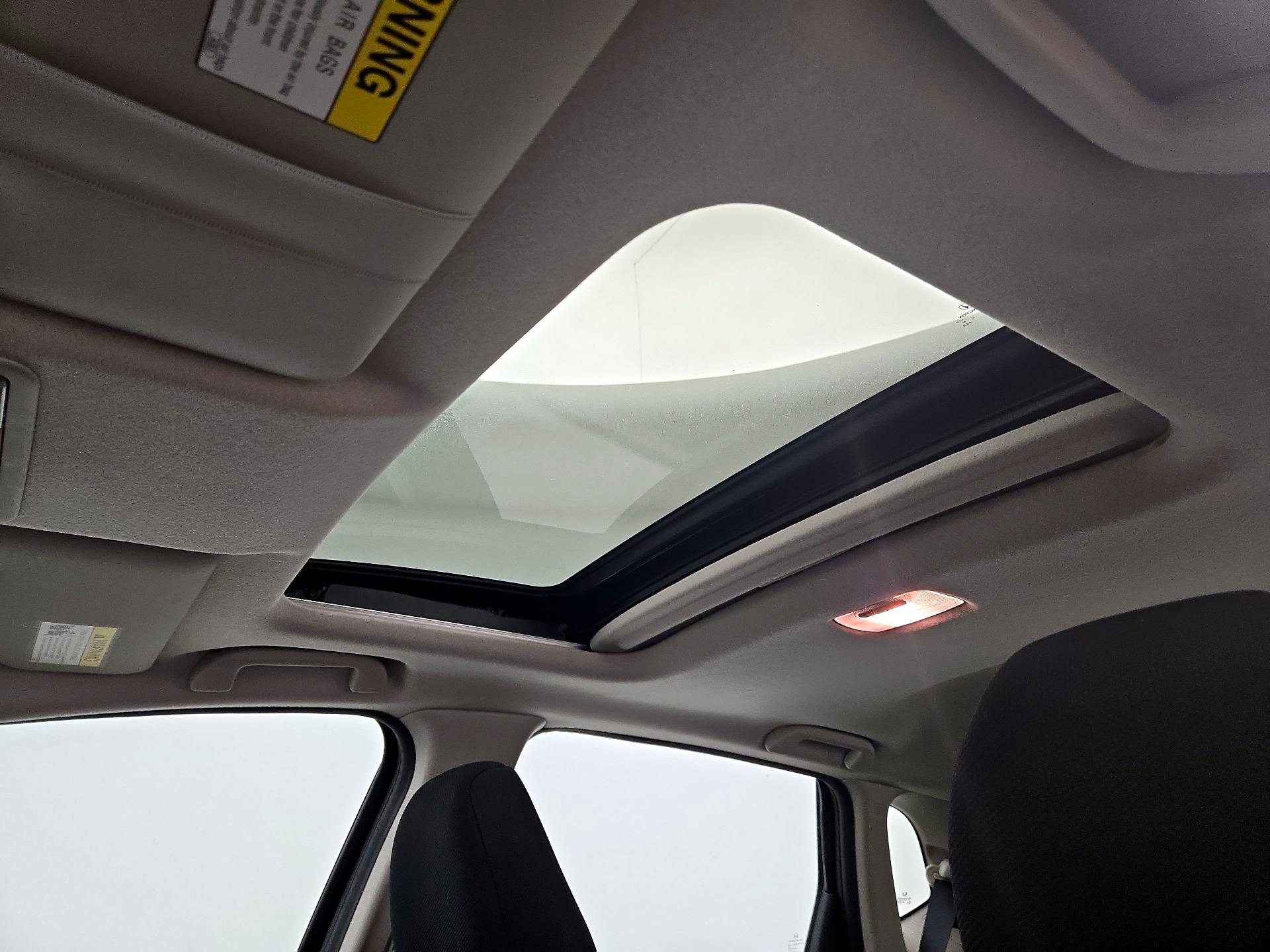 Thumbnail: 2015 Honda Fit - 19