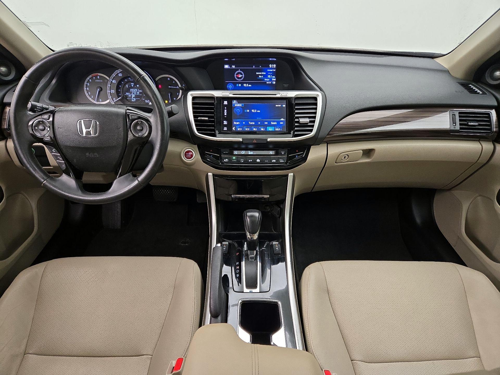 Thumbnail: 2017 Honda Accord - 9